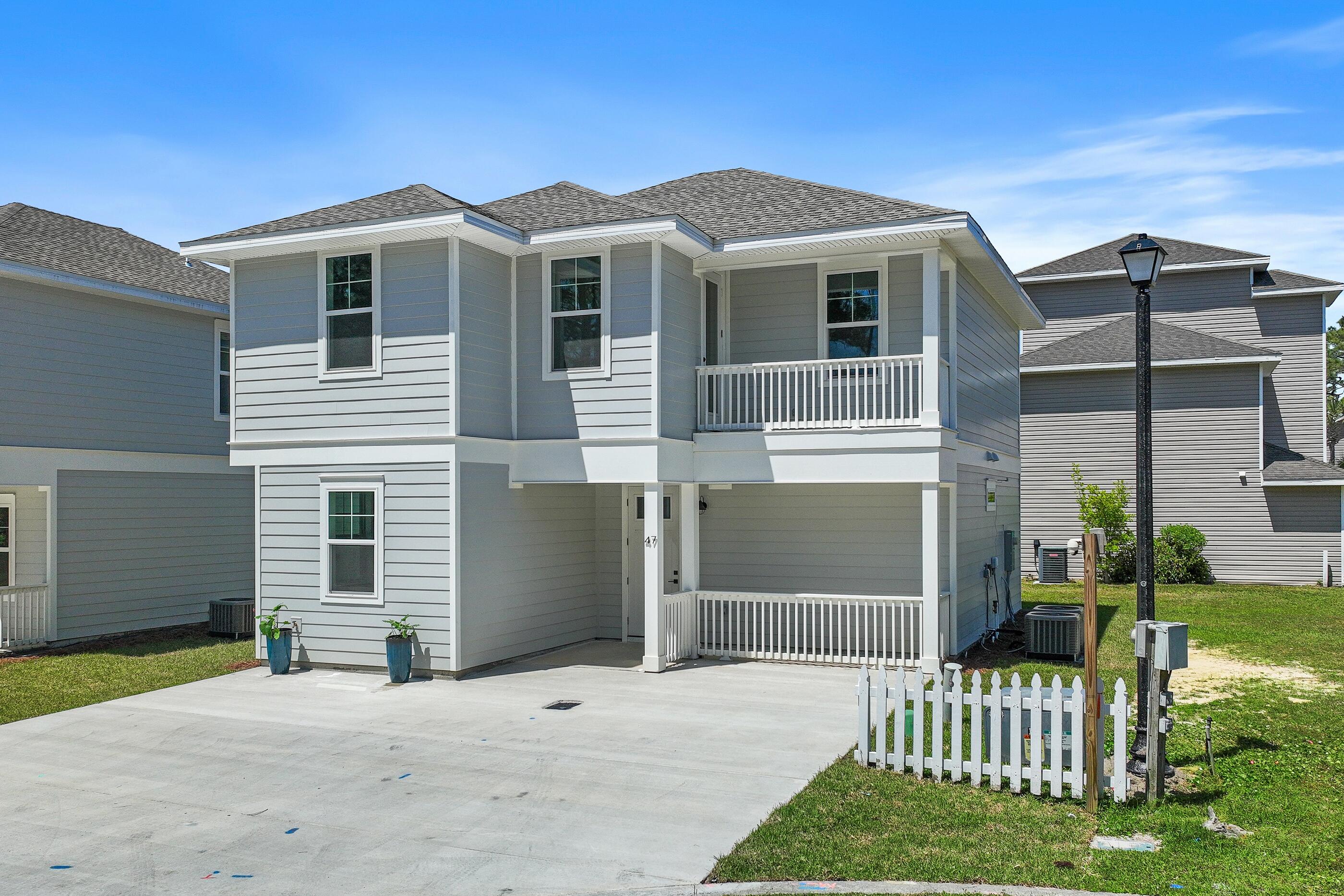 ENCHANTED ESTATES - Residential Lease