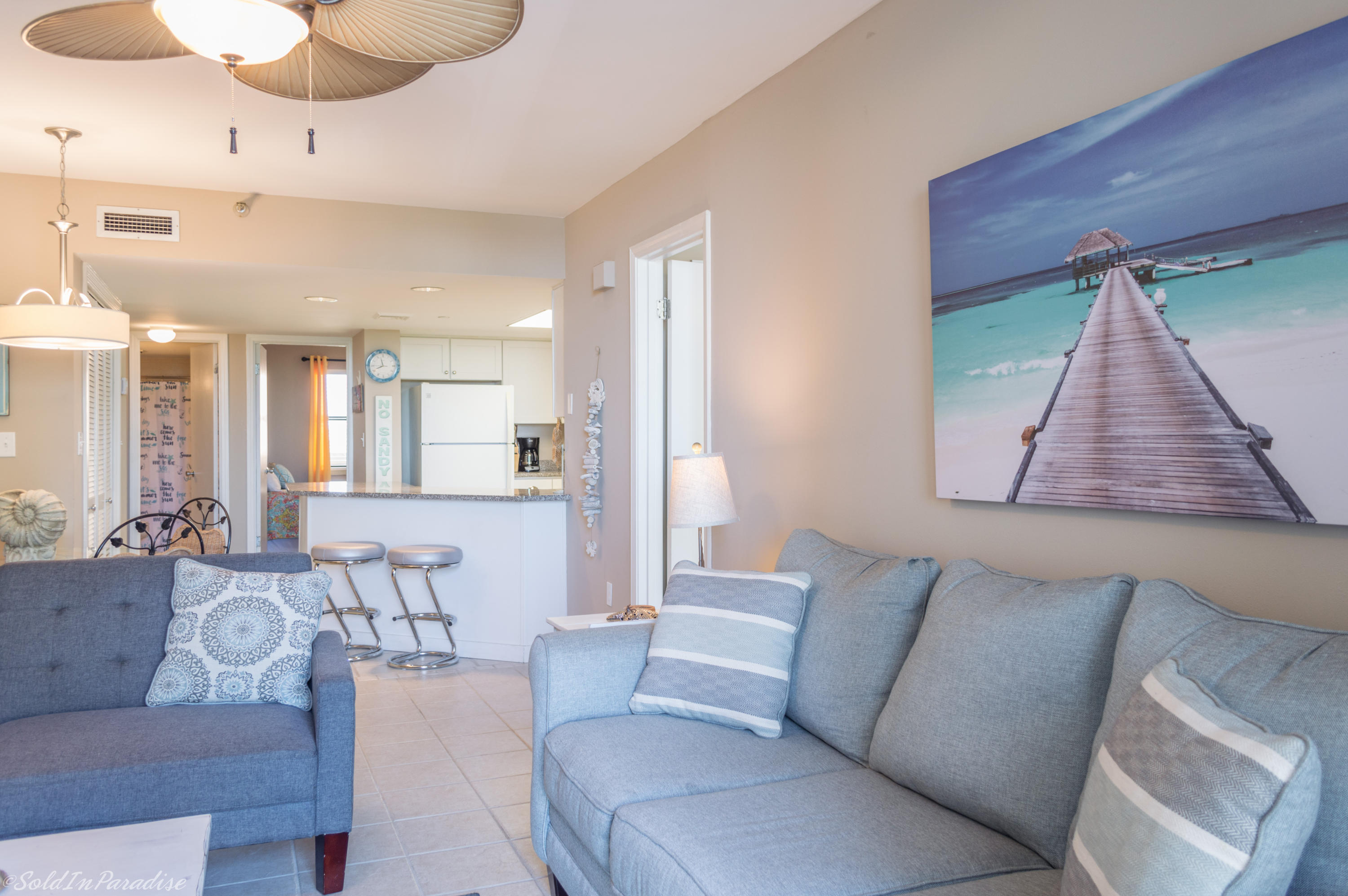 NAUTILUS CONDO - Residential