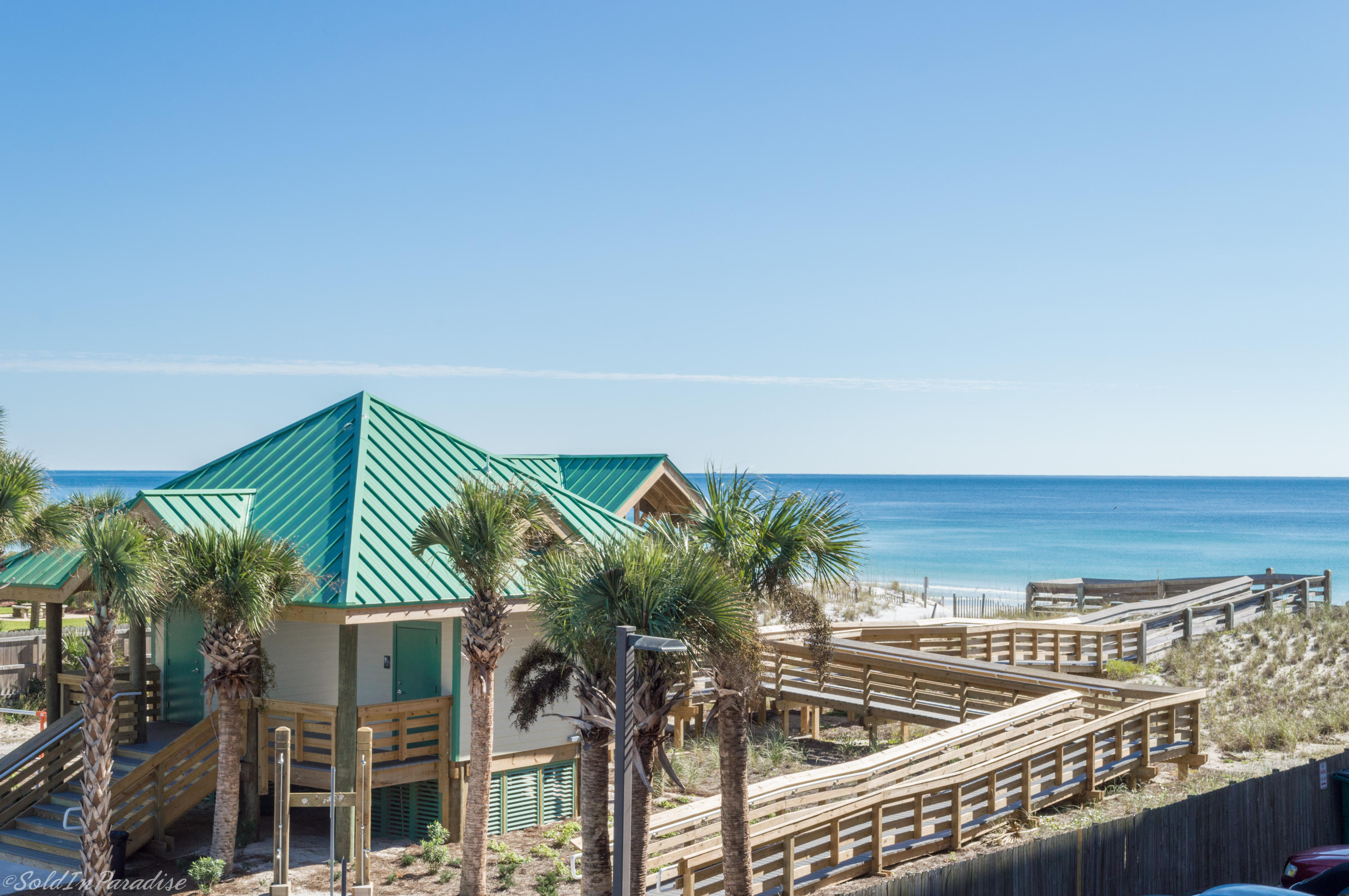 NAUTILUS CONDO - Residential