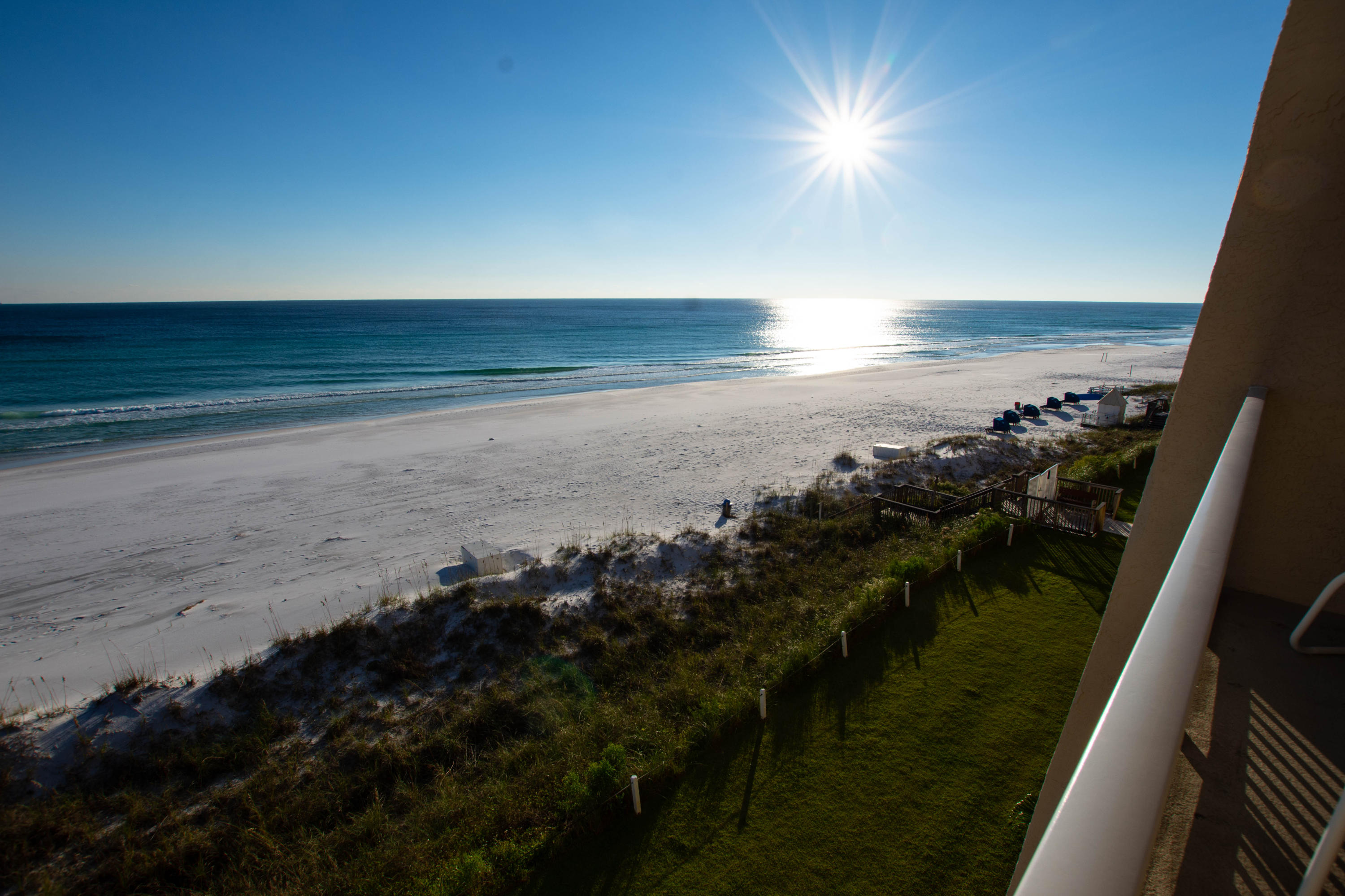 BEACH HOUSE CONDO PH 2 - Residential