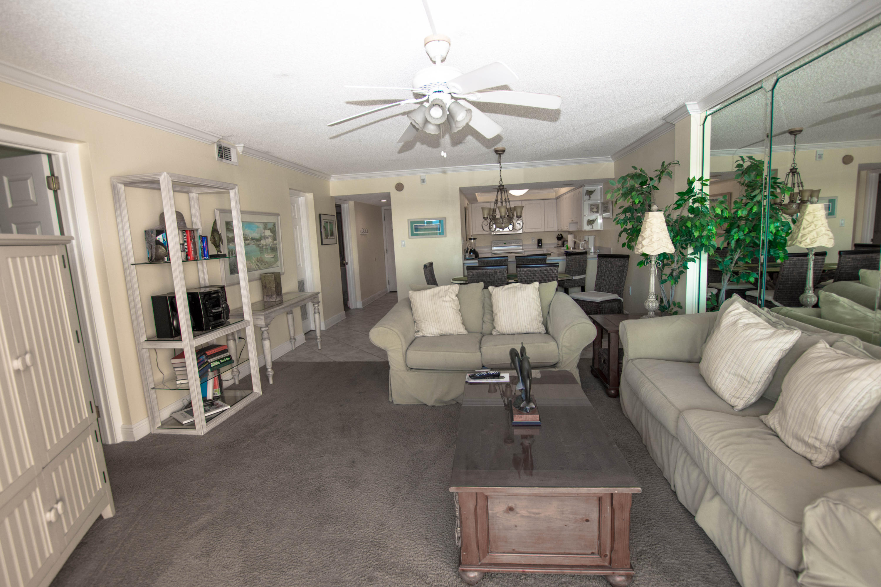 BEACH HOUSE CONDO PH 2 - Residential