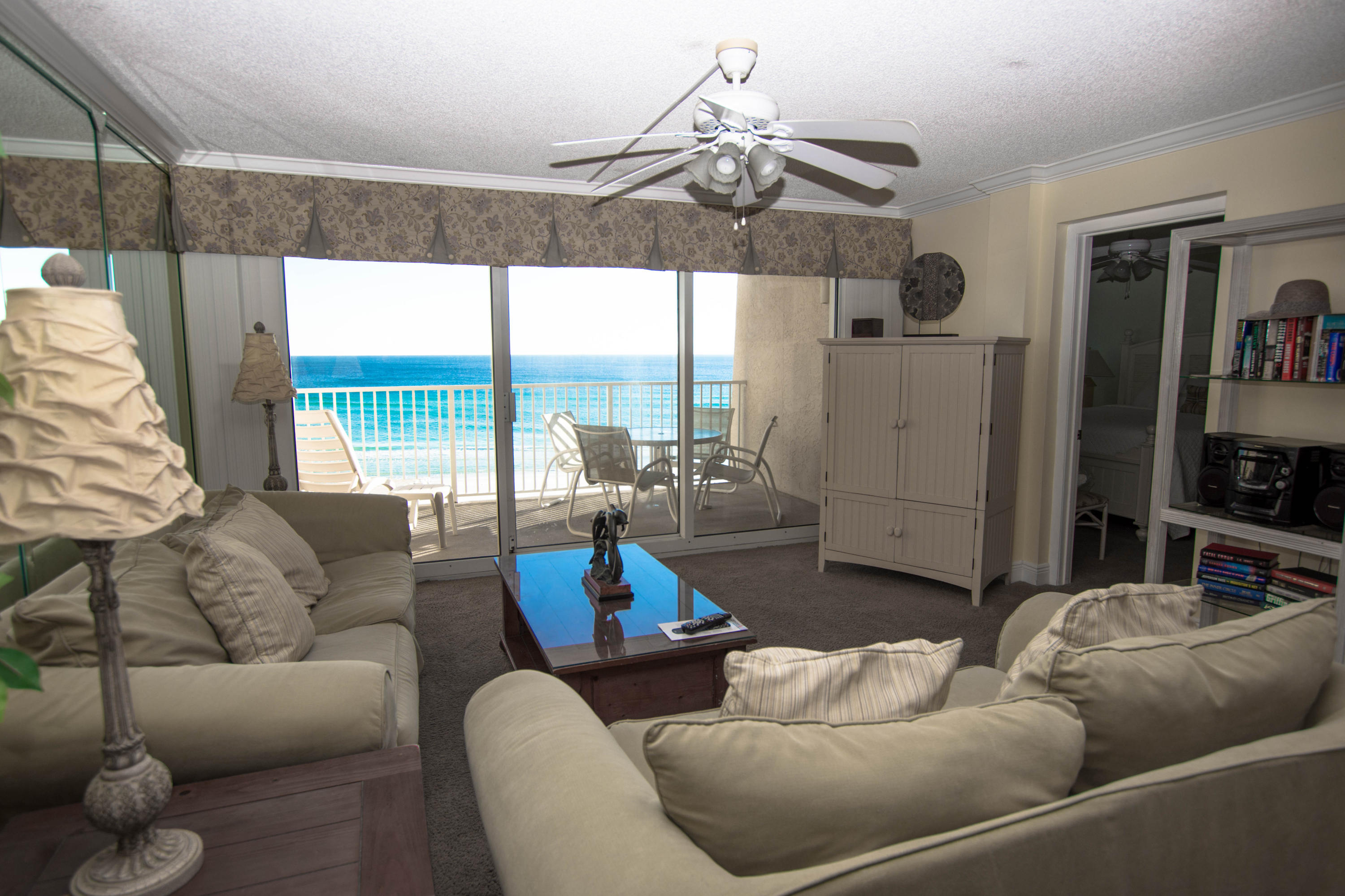 BEACH HOUSE CONDO PH 2 - Residential