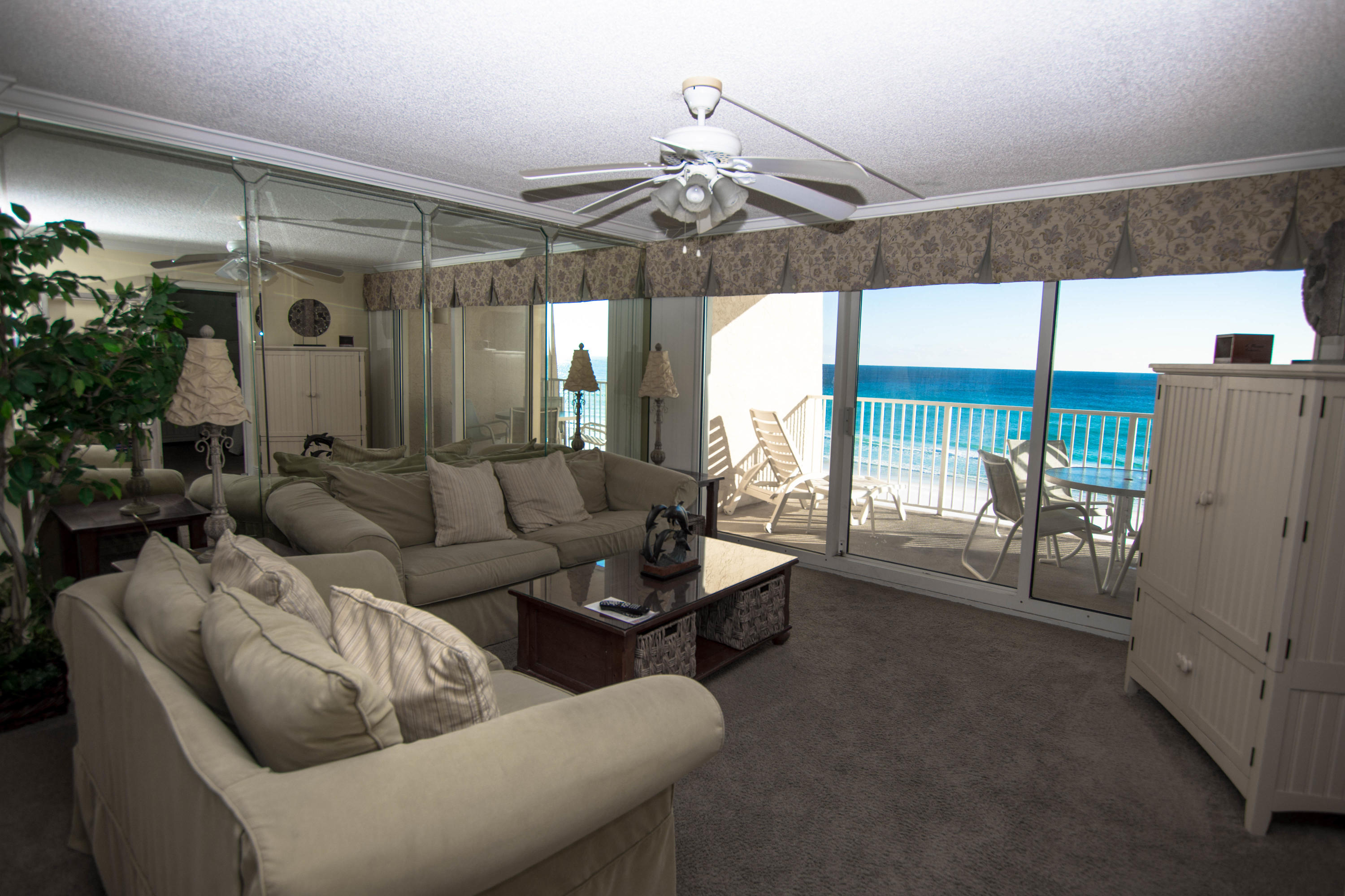 BEACH HOUSE CONDO PH 2 - Residential
