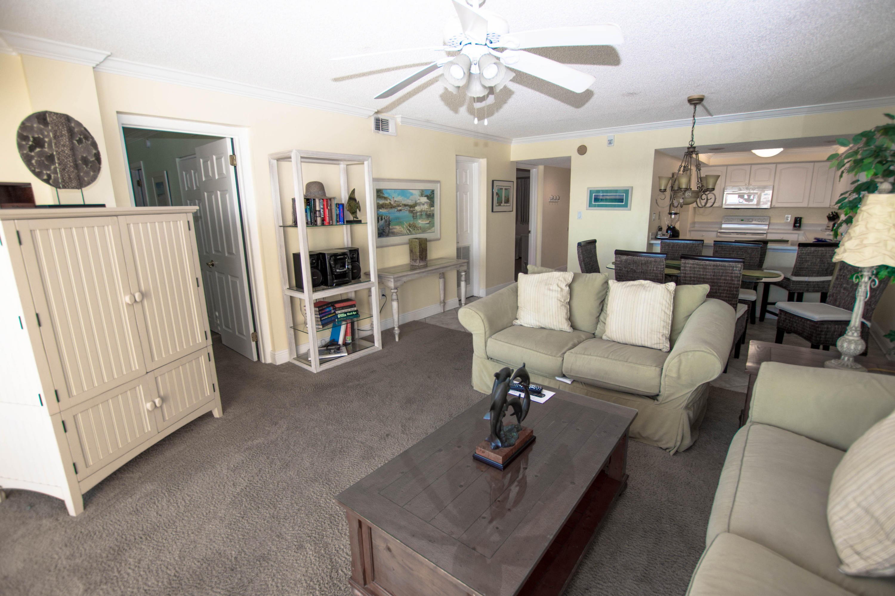 BEACH HOUSE CONDO PH 2 - Residential