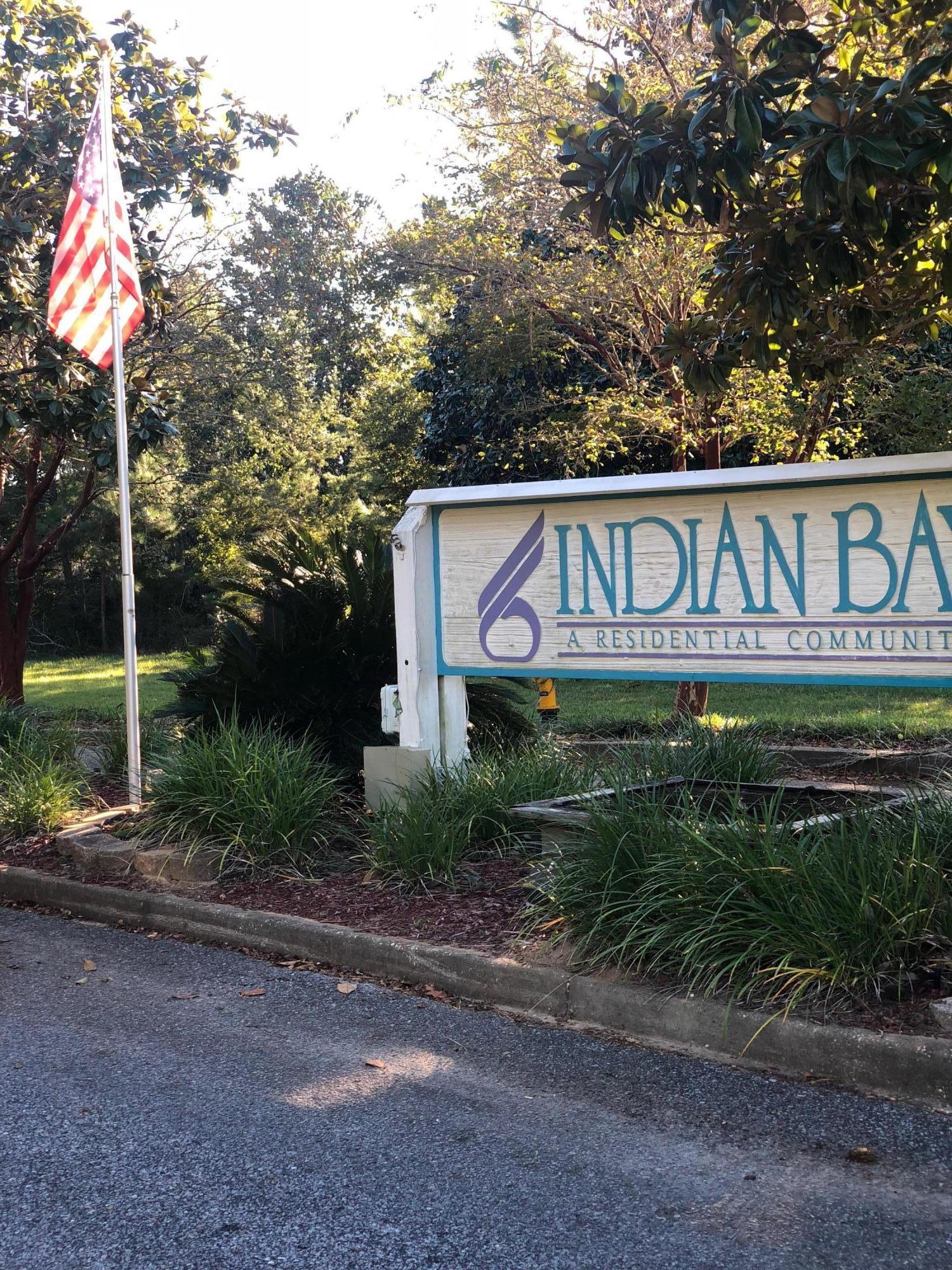 Beautiful corner lot in a cul-de-sac with Bay Views. This lot is the perfect location to build your home. Close to Eglin, Niceville and Destin. Steps away from the community dock where you can fish, kayak or have a picnic. This is a small community of 35 homes. MUST SEE!