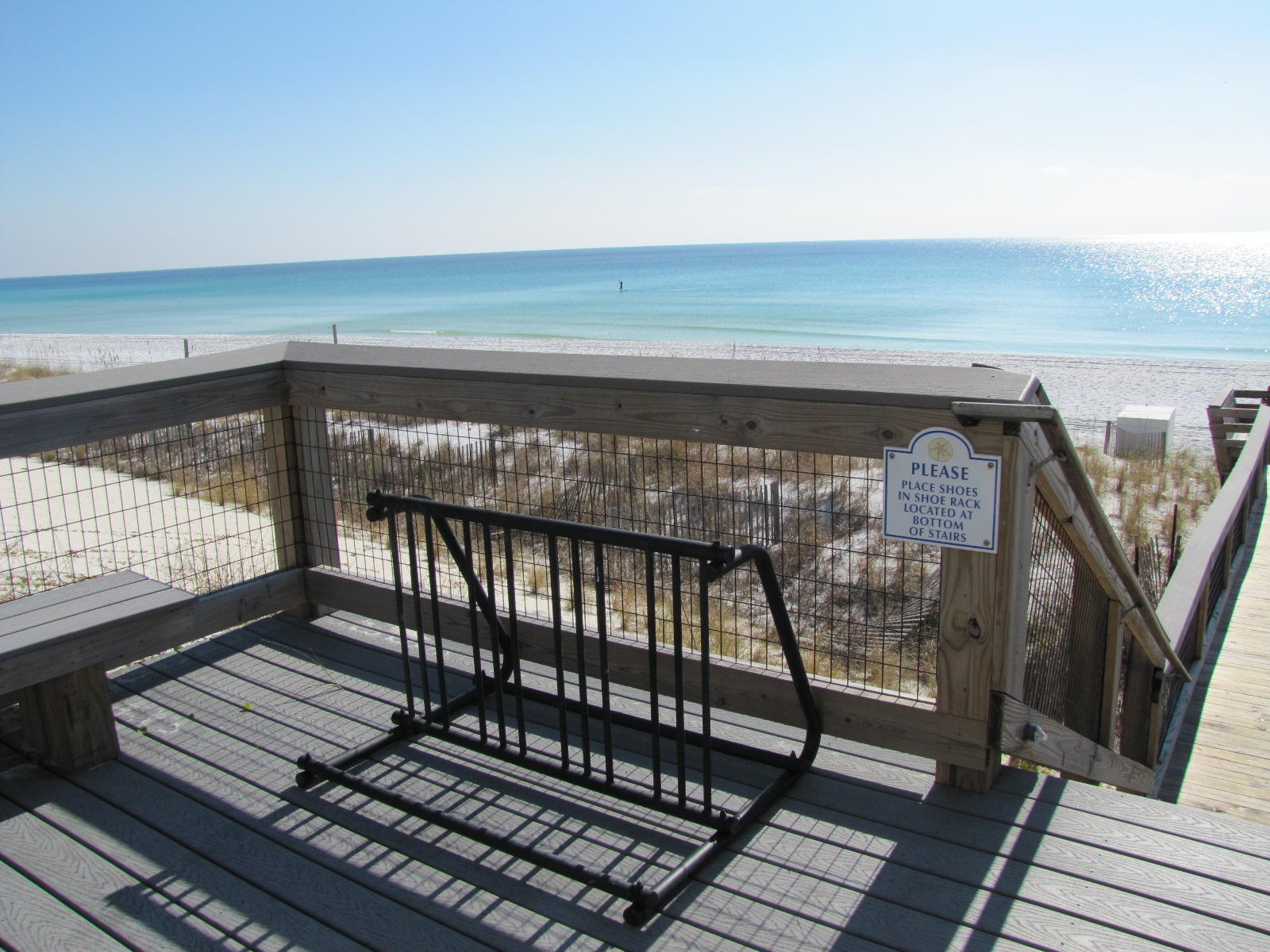 PARADISE RETREAT - Residential Lease