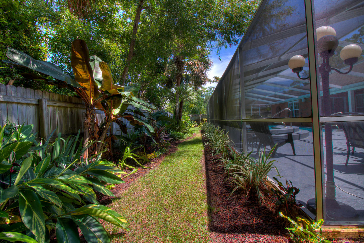 HOLIDAY SHORES ESTATES - Residential