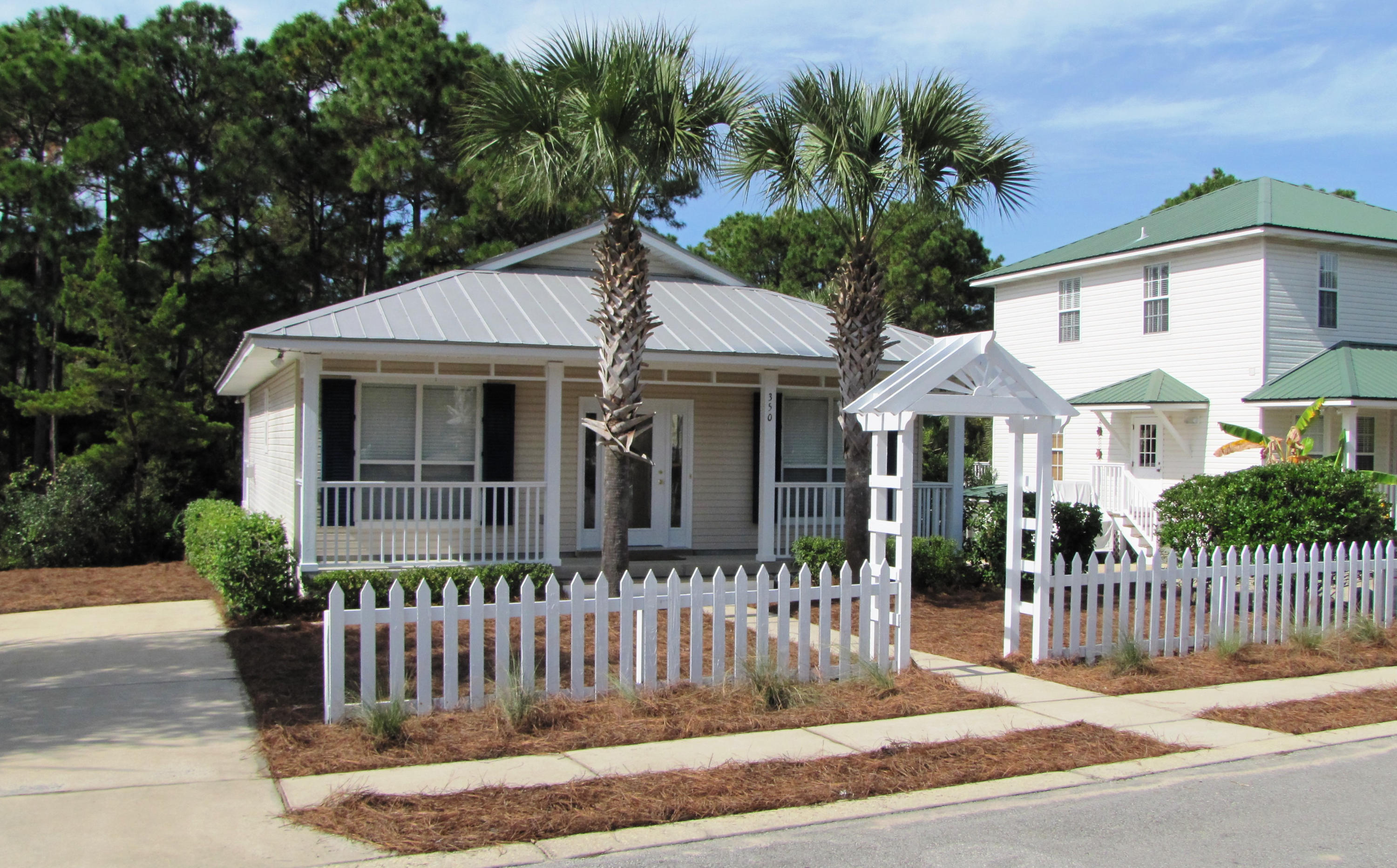 SEA DUNES - Residential Lease