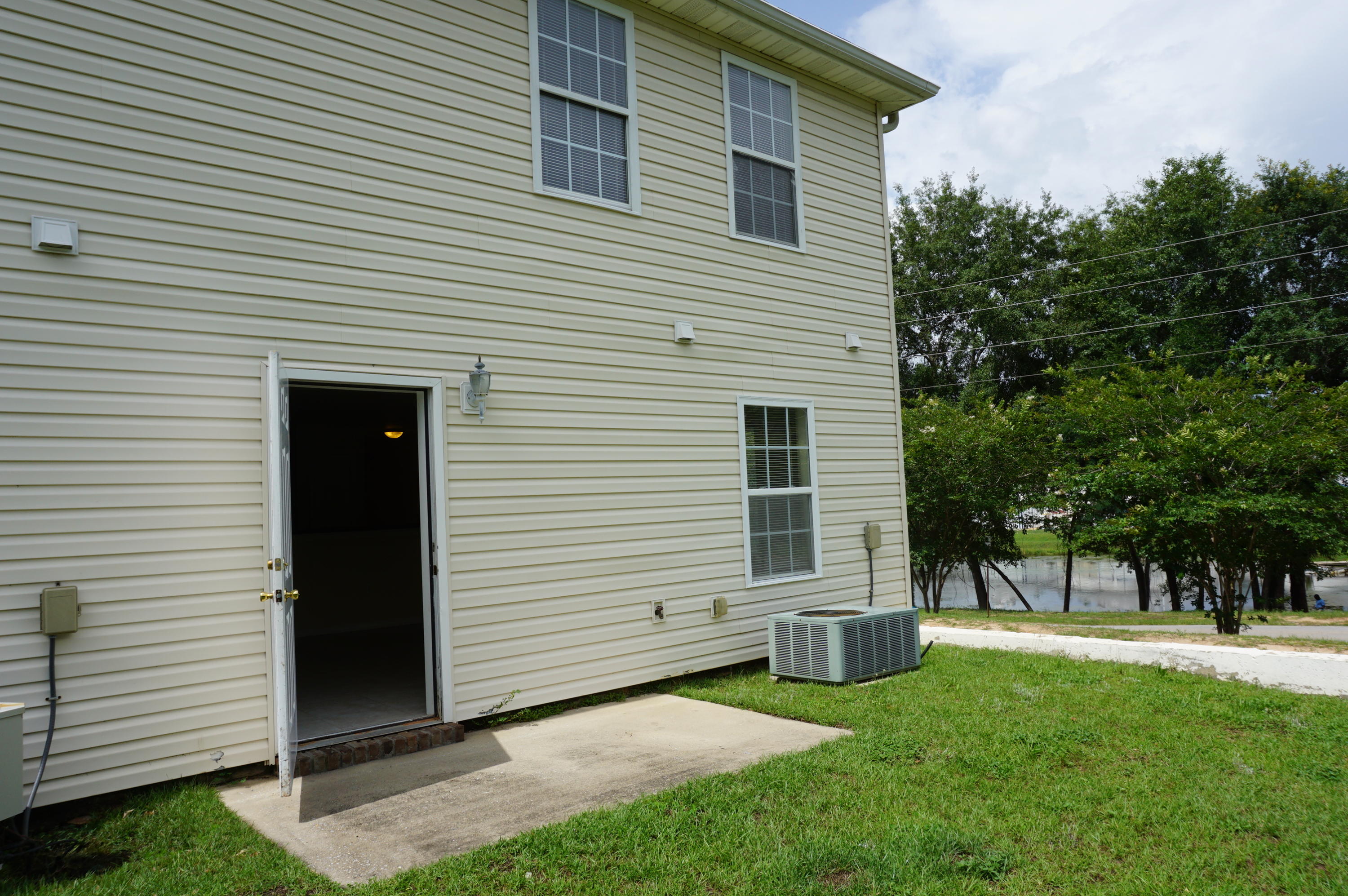 BRACKIN PLACE - Residential Lease