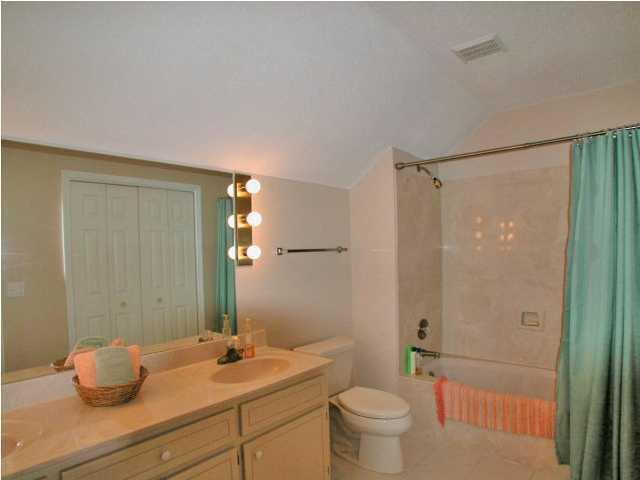 HARBOR BREEZE - Residential Lease