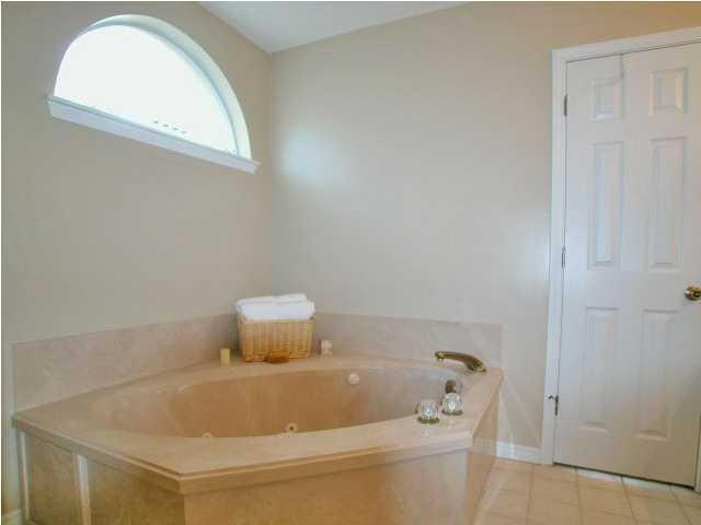 HARBOR BREEZE - Residential Lease