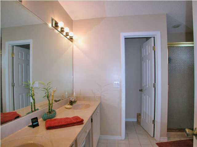 HARBOR BREEZE - Residential Lease