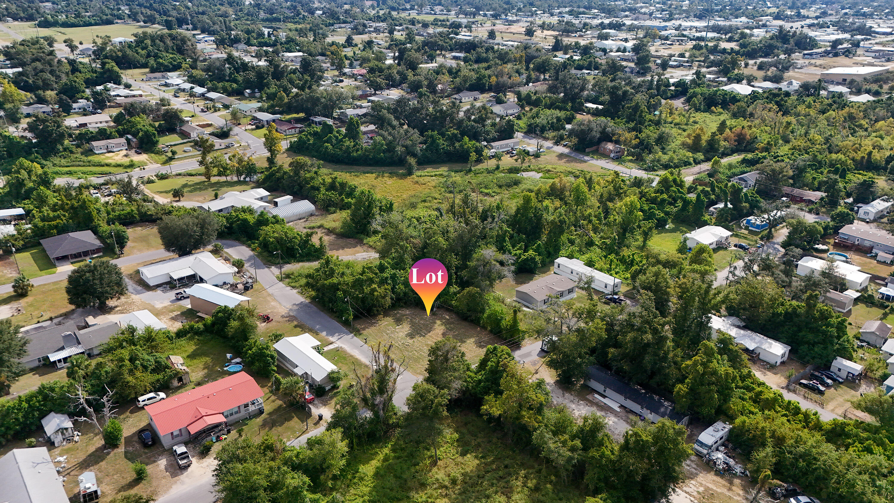 Build Your Dream Home or place your manufactured home on this Ready-to-Go Corner Lot! This .25-acre lot at the corner of Bayou Avenue and E 6th Street offers the perfect opportunity for your next home or investment project. Recently bush hogged, the property has been cleared for easy access and future construction. Even better—city water, sewer, and power are already in place, saving you time and money on utility connections.
Enjoy the convenience of being located in a neighborhood setting while still close to local amenities, shopping, and schools. With utilities ready and a freshly groomed lot, all that's left is your vision.
Don't miss this chance to secure a prime corner lot that's truly ready for development! NO HOA!!!