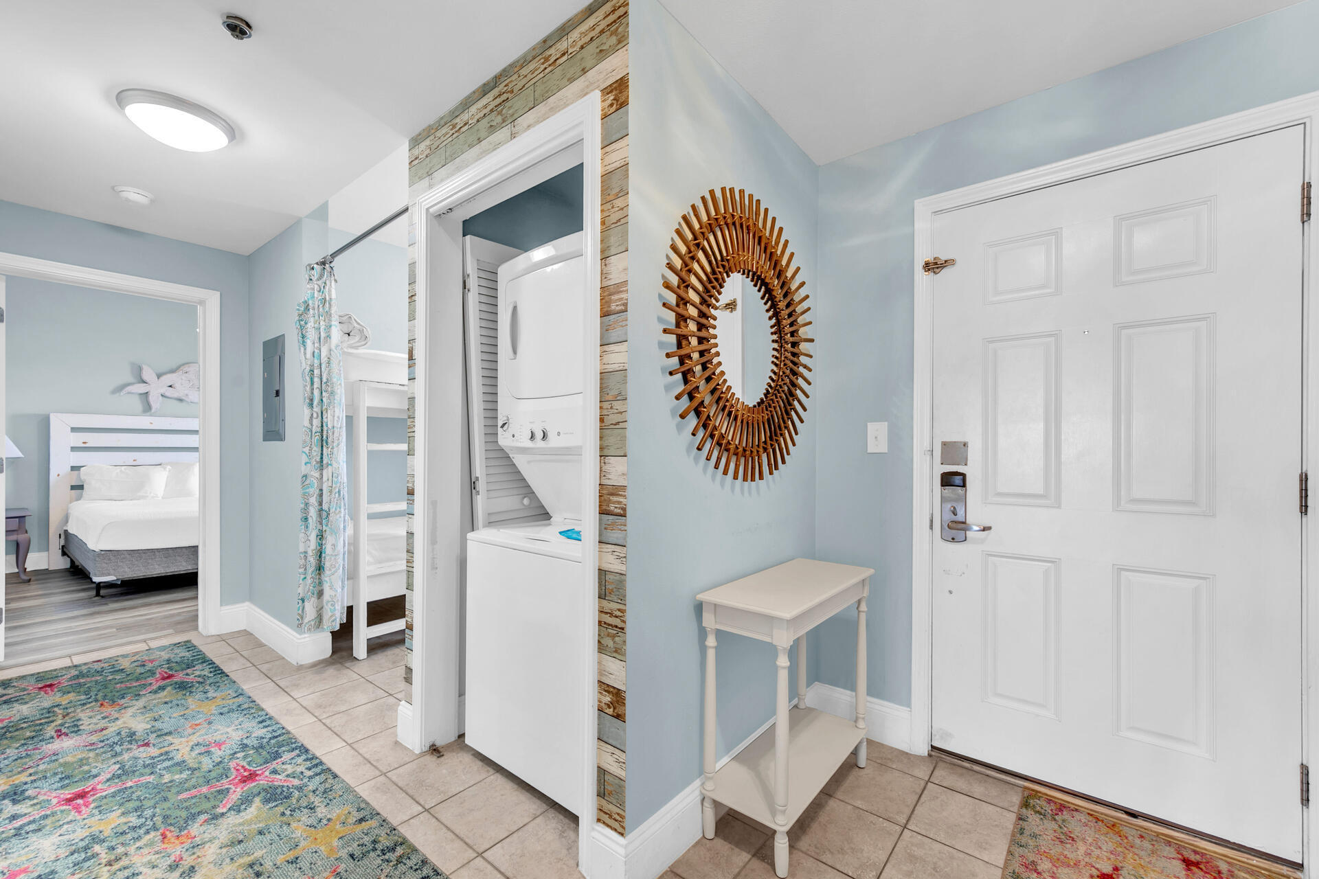 Laketown Wharf - Residential