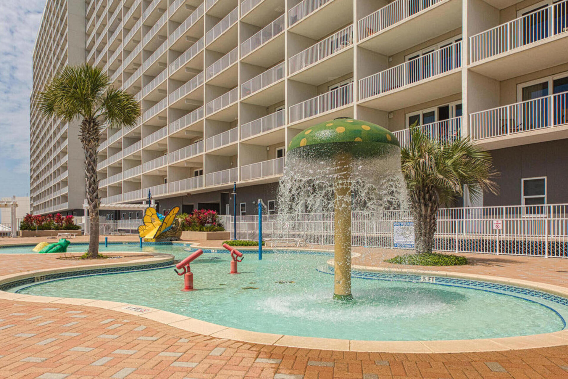 Laketown Wharf - Residential