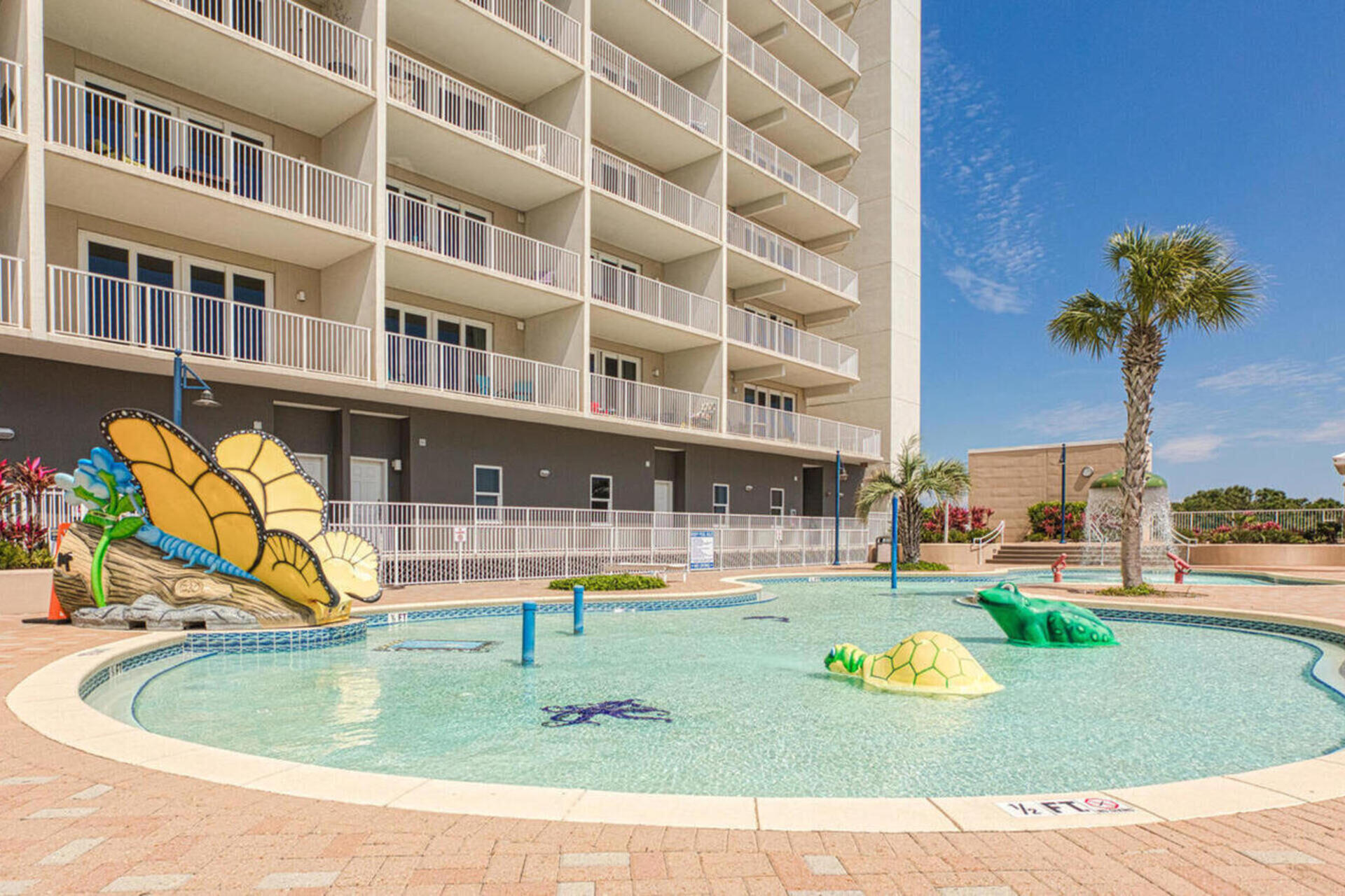 Laketown Wharf - Residential