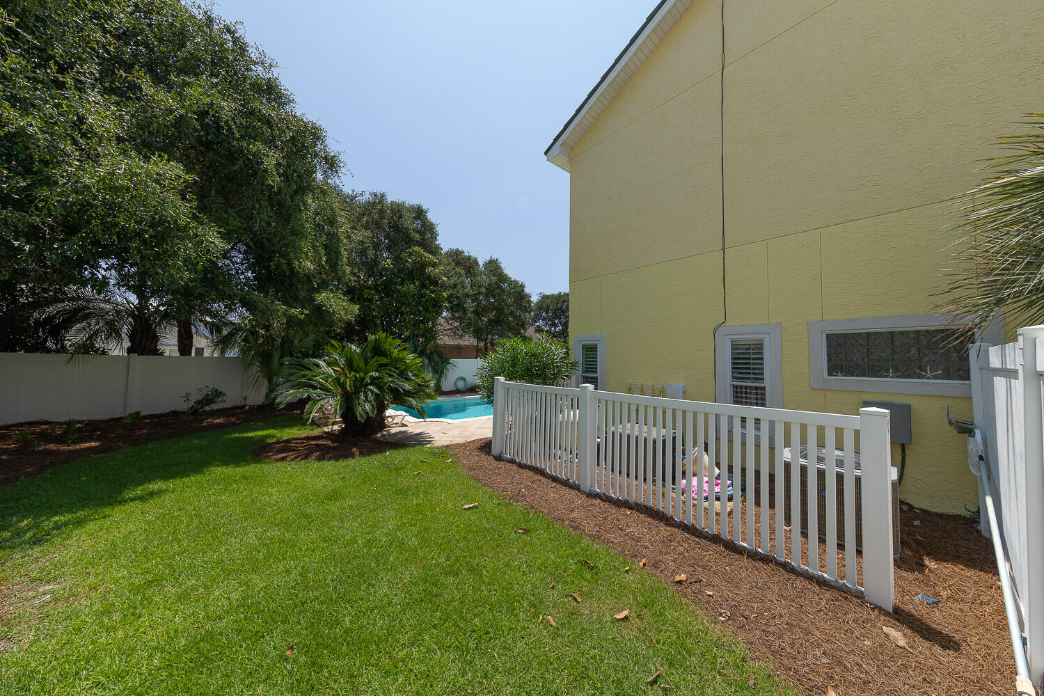 SAND CLIFFS 2ND ADDN - Residential