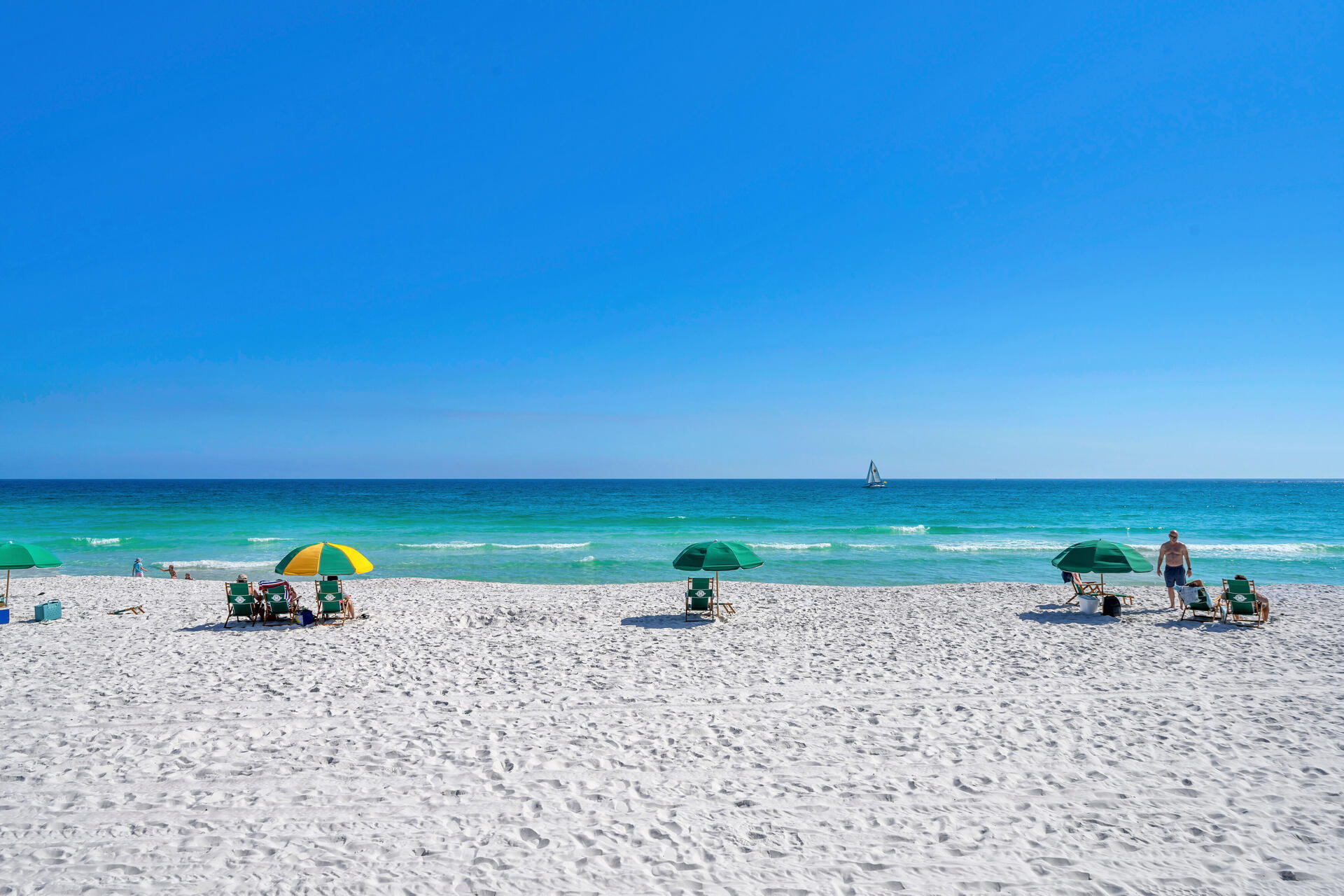ISLANDER CONDO PH 2 - Residential
