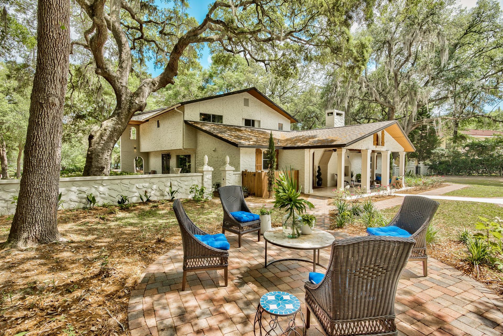 ROCKY BAYOU ESTATES 02 - Residential