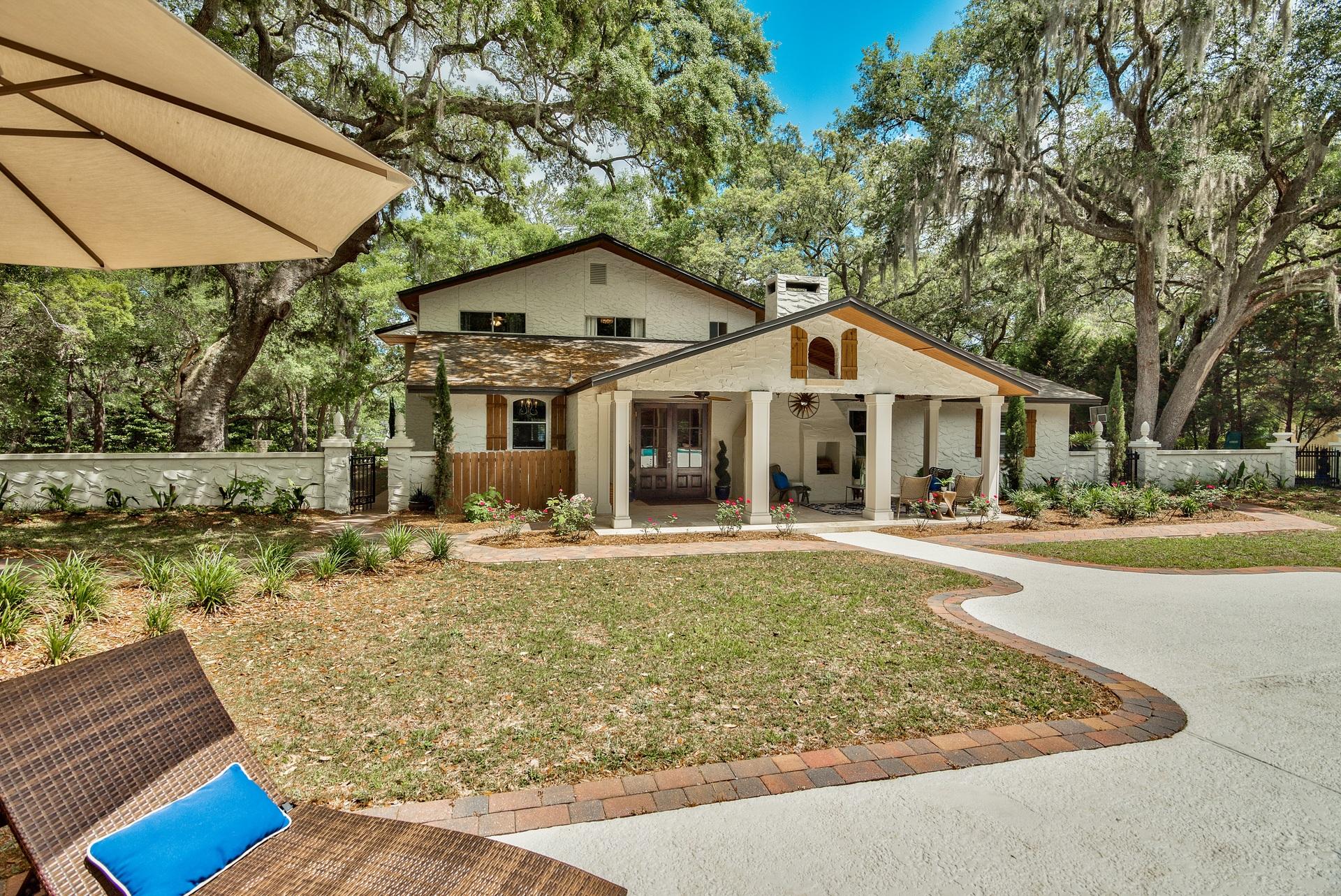ROCKY BAYOU ESTATES 02 - Residential