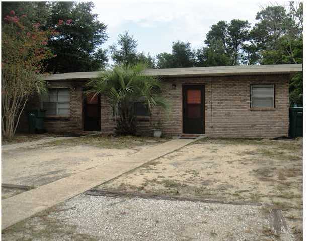 Pack your bags and get ready to move into this great 2BR/1BA Fort Walton Beach, FL rental home. Inside this 900 square foot home you will find an open floor plan that connect the kitchen and living room areas together beautifully. This large, shared space is perfect for entertaining. A mixture of flooring styles can be found throughout the home including tile in the main living areas carpets in the bedrooms. The large backyard is fenced and provides plenty of space for your pets to play. Additionally, there is a concreted area that is perfect for parking or boat storage.
Conveniently located off of Gerold Street in Fort Walton Beach, this home is just minutes away from both Eglin and Hurlburt Air Forice Base. Not to mention it is a short drive from Choctawhatchee High School, Shalimar and all of the dining Fort Walton Beach has to offer.