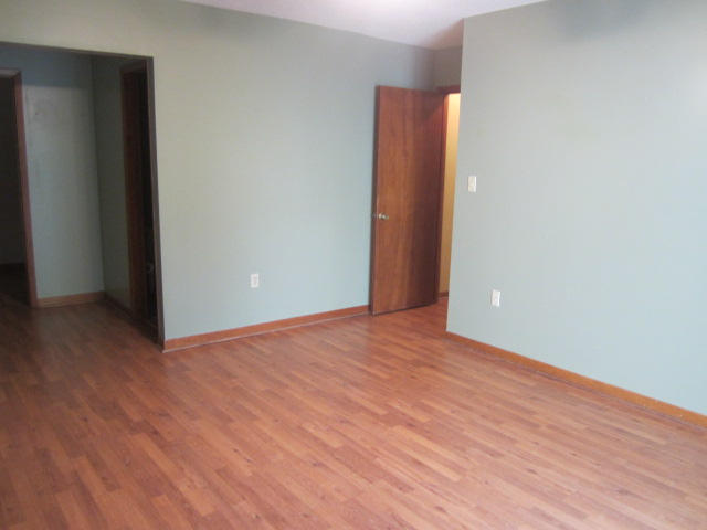 ROYAL OAKS S/D - Residential Lease