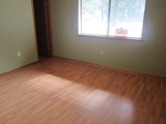 ROYAL OAKS S/D - Residential Lease