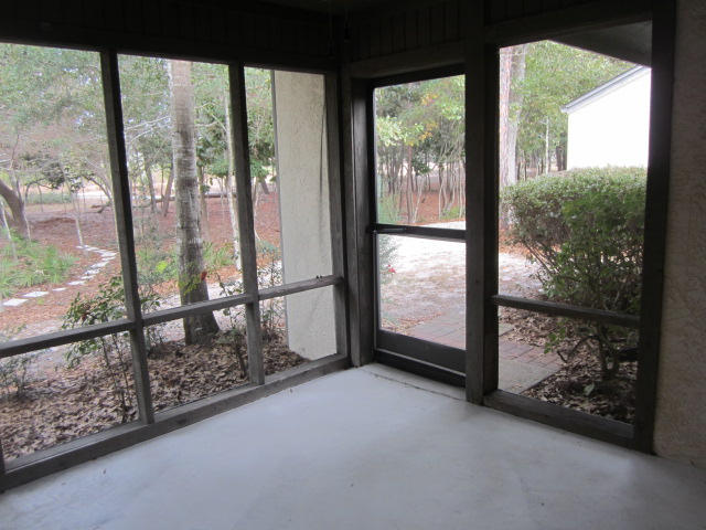ROYAL OAKS S/D - Residential Lease