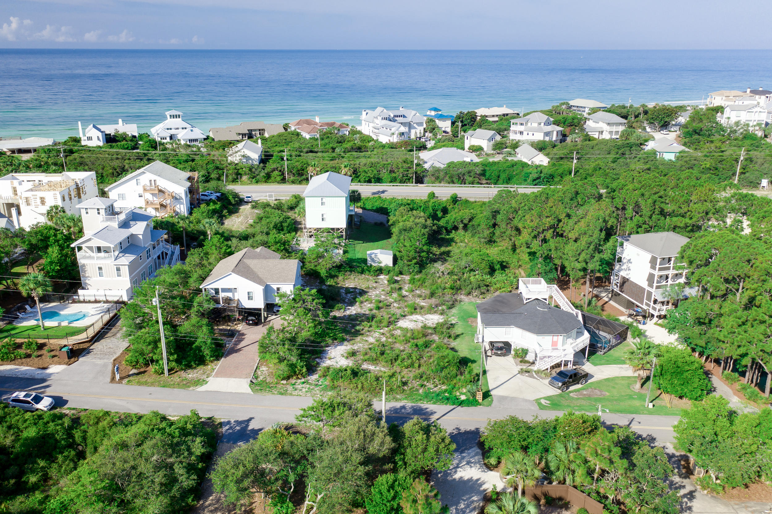 BEACH HIGHLAND 1ST ADD - Land