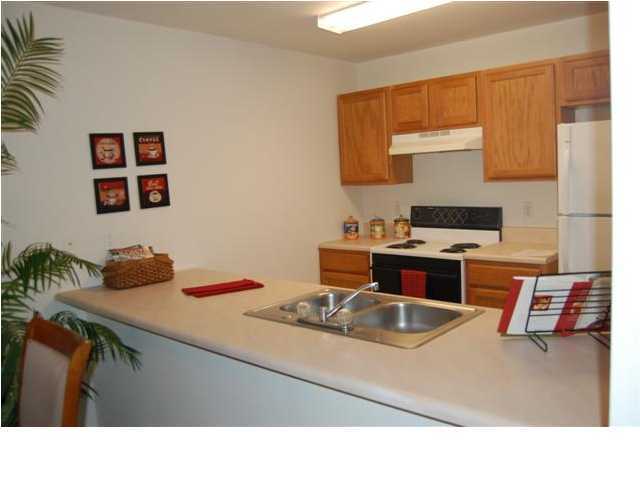CREEKSIDE - Residential Lease