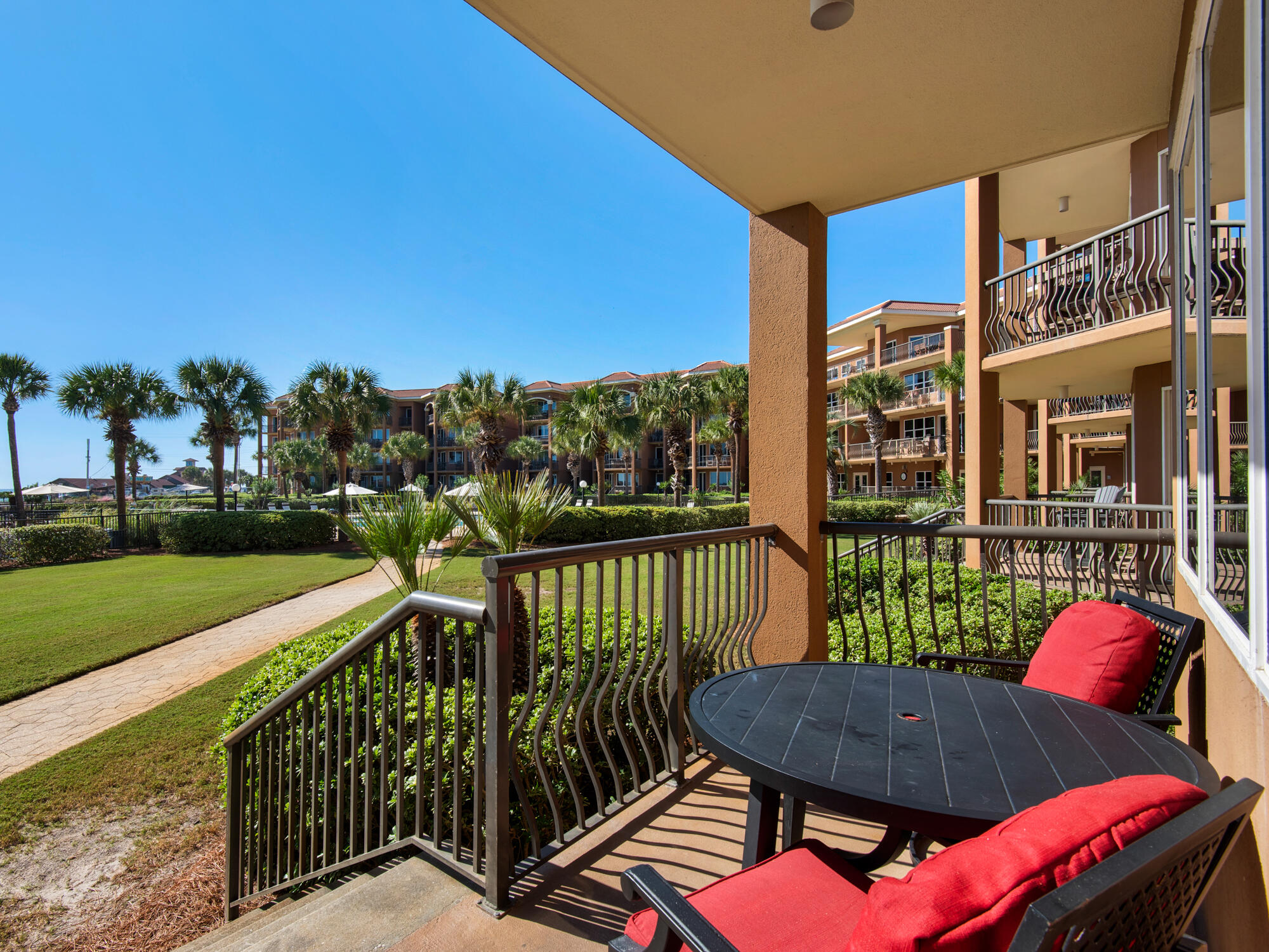 MEDITERRANEA - Residential