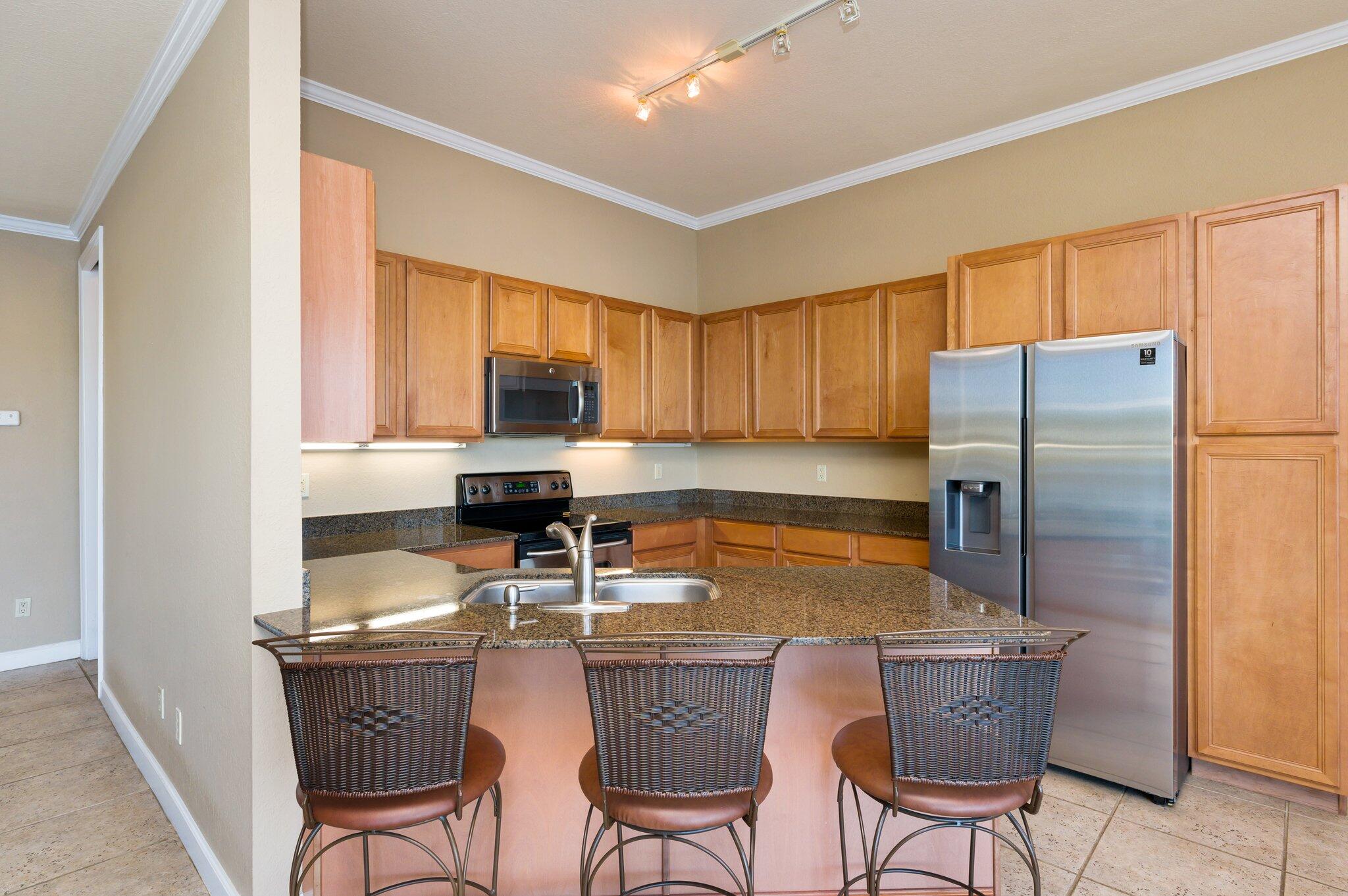 CRYSTAL COVE - Residential