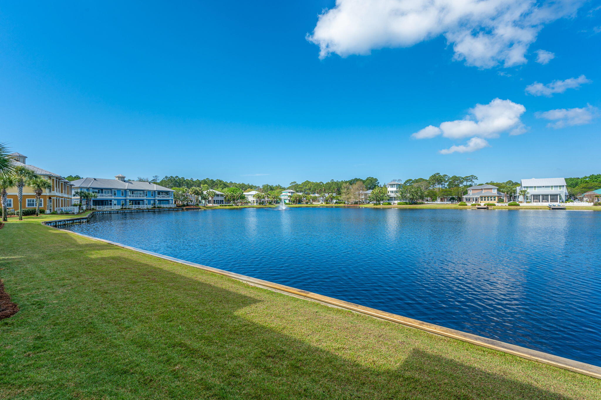 CRYSTAL COVE - Residential