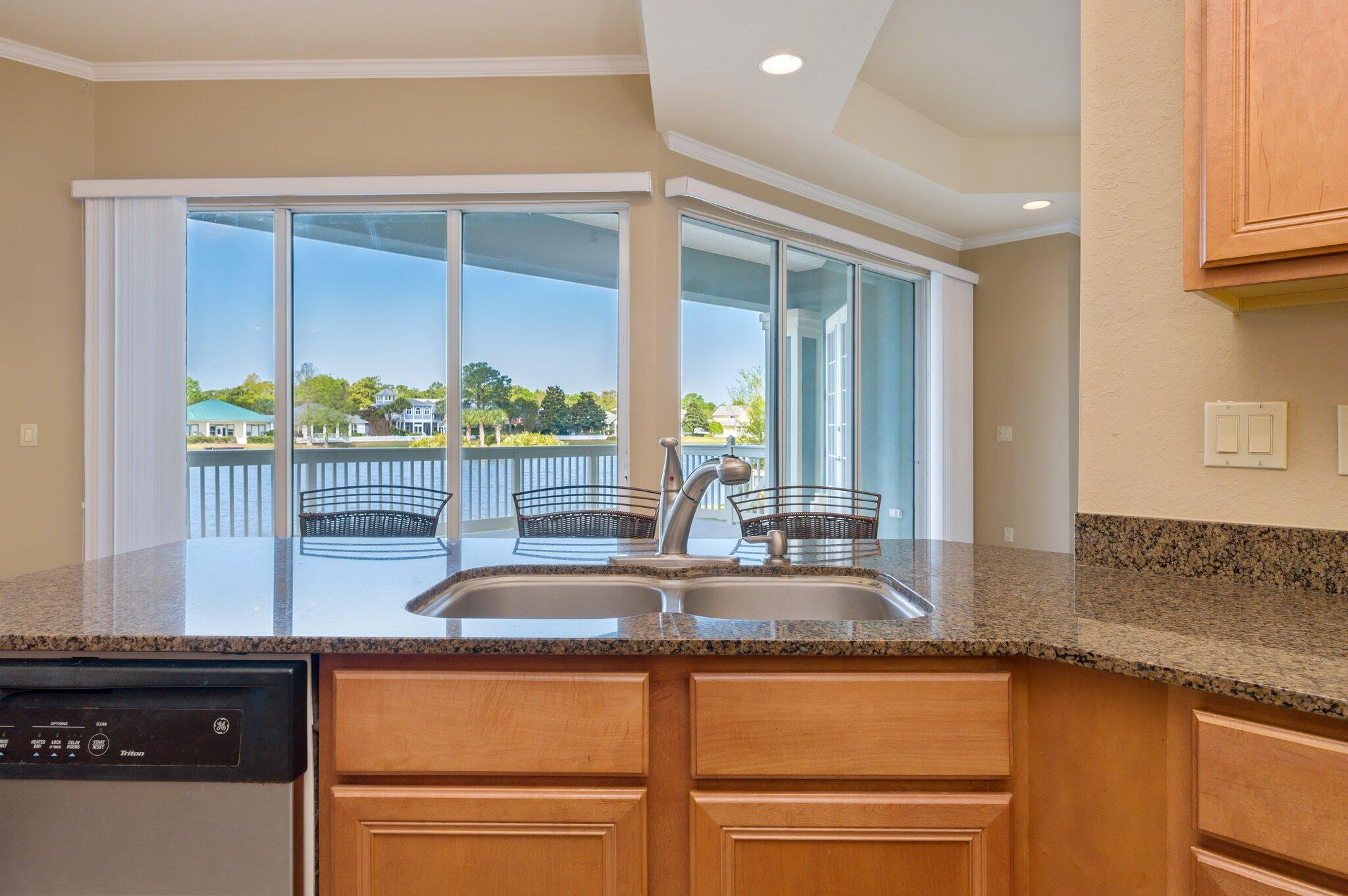 CRYSTAL COVE - Residential