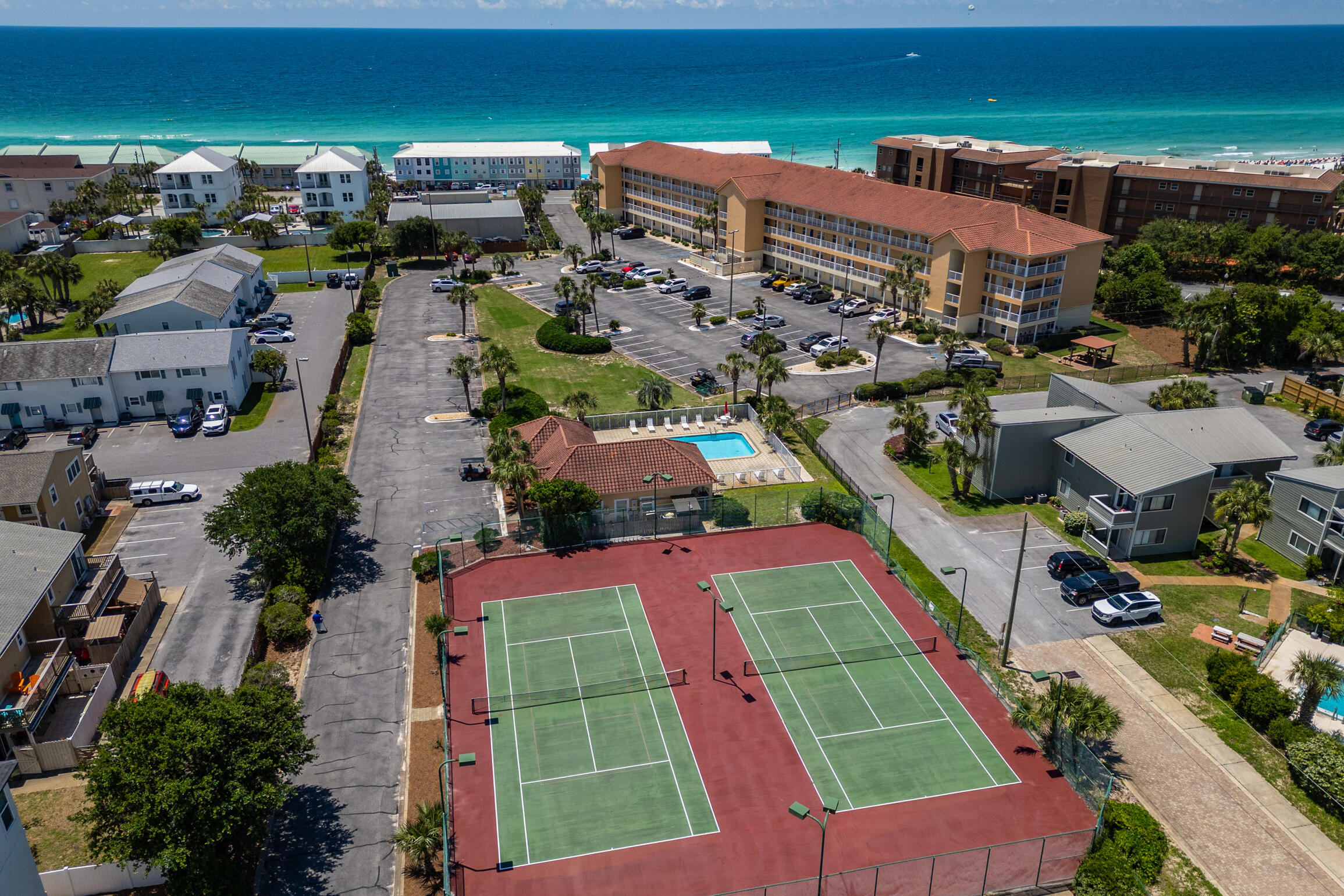 CIBONEY CONDO - Residential