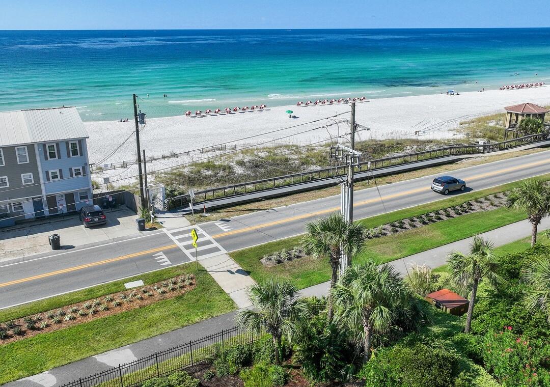 CIBONEY CONDO - Residential