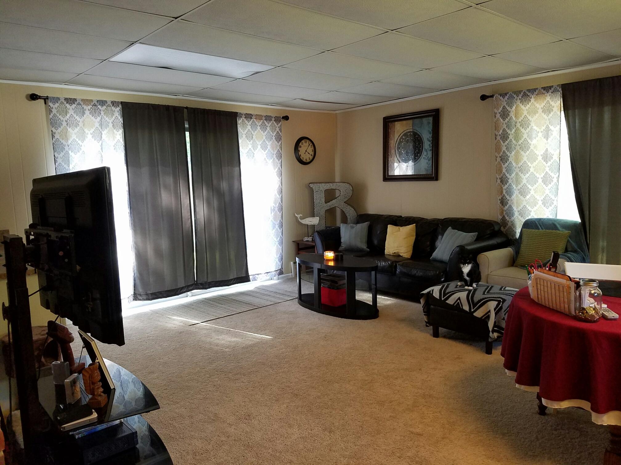 COLONY ESTATES 3RD ADDN - Residential Lease
