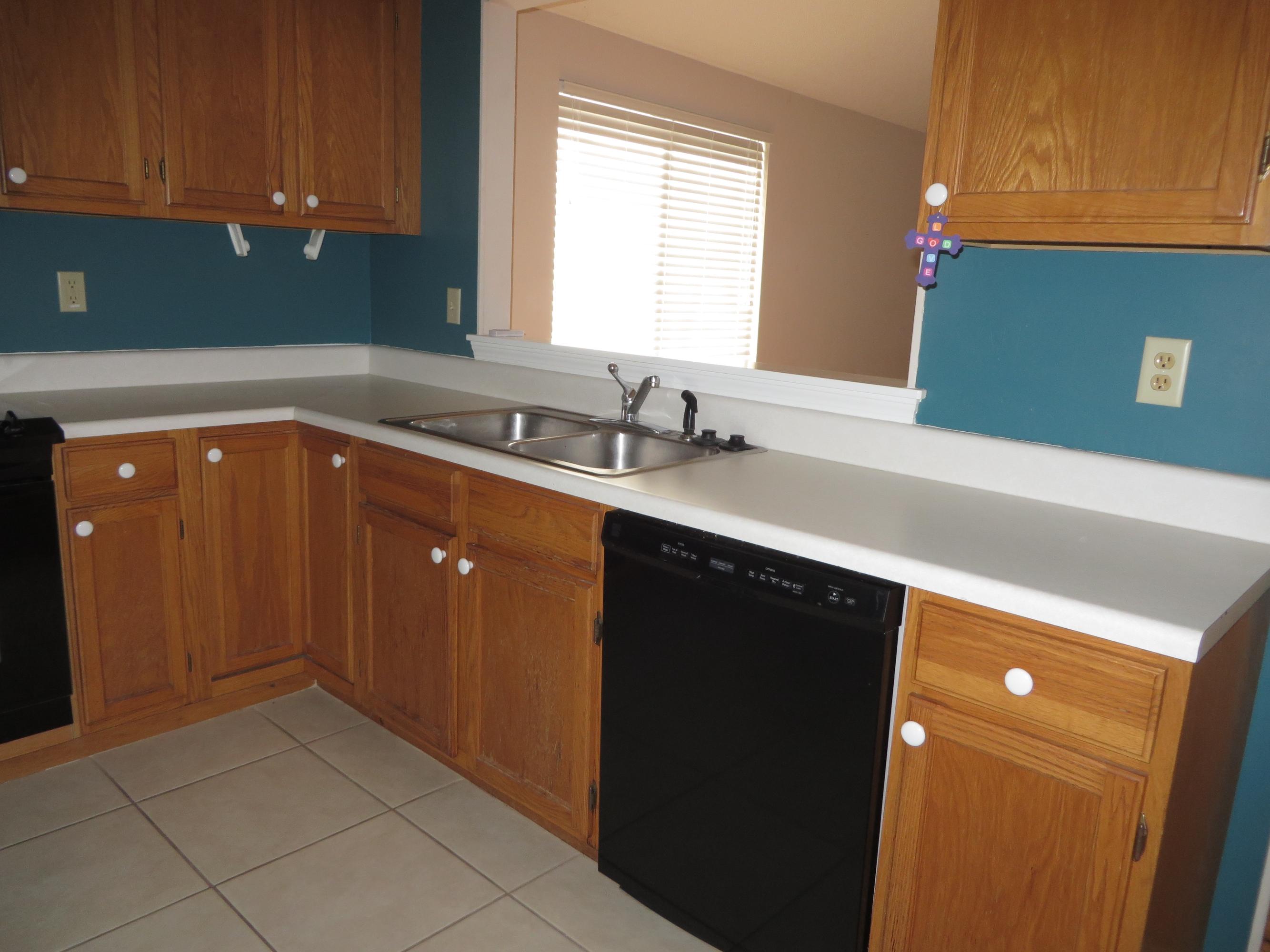 CEDAR RIDGE PH 11B - Residential Lease