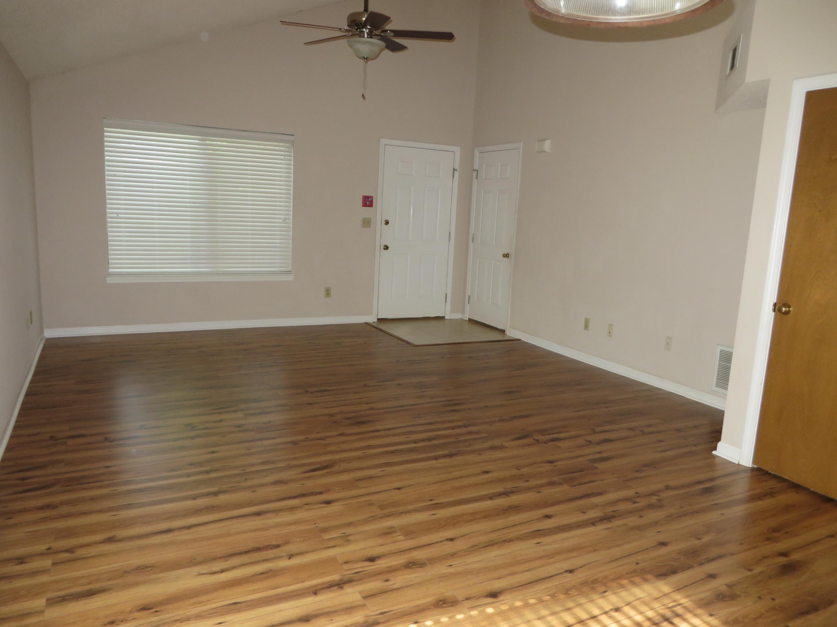 CEDAR RIDGE PH 11B - Residential Lease