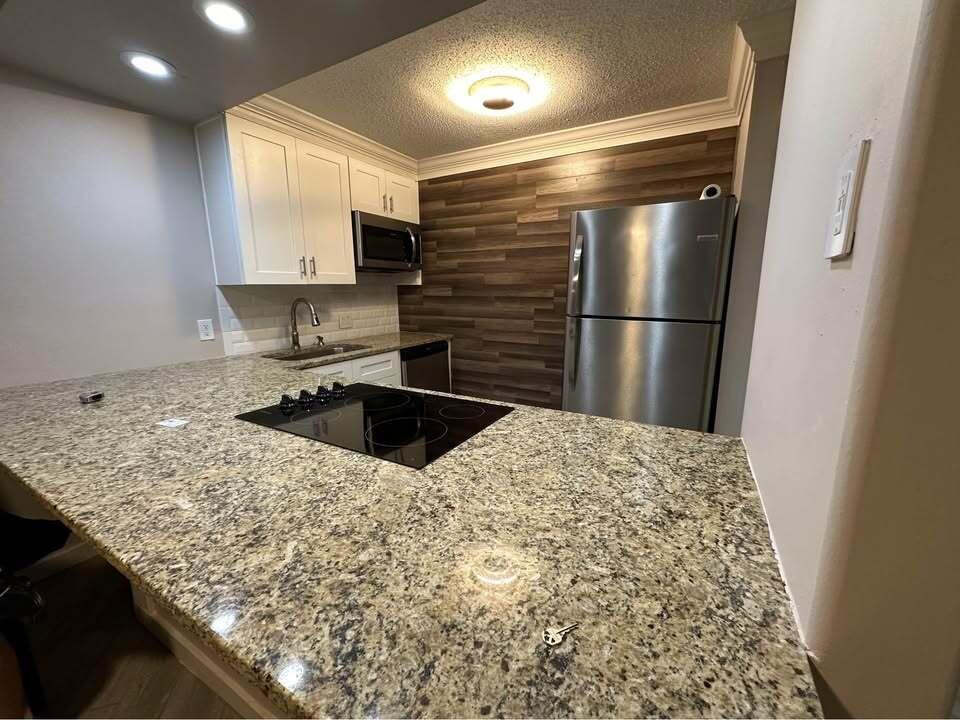 GULF TERRACE CONDO - Residential Lease
