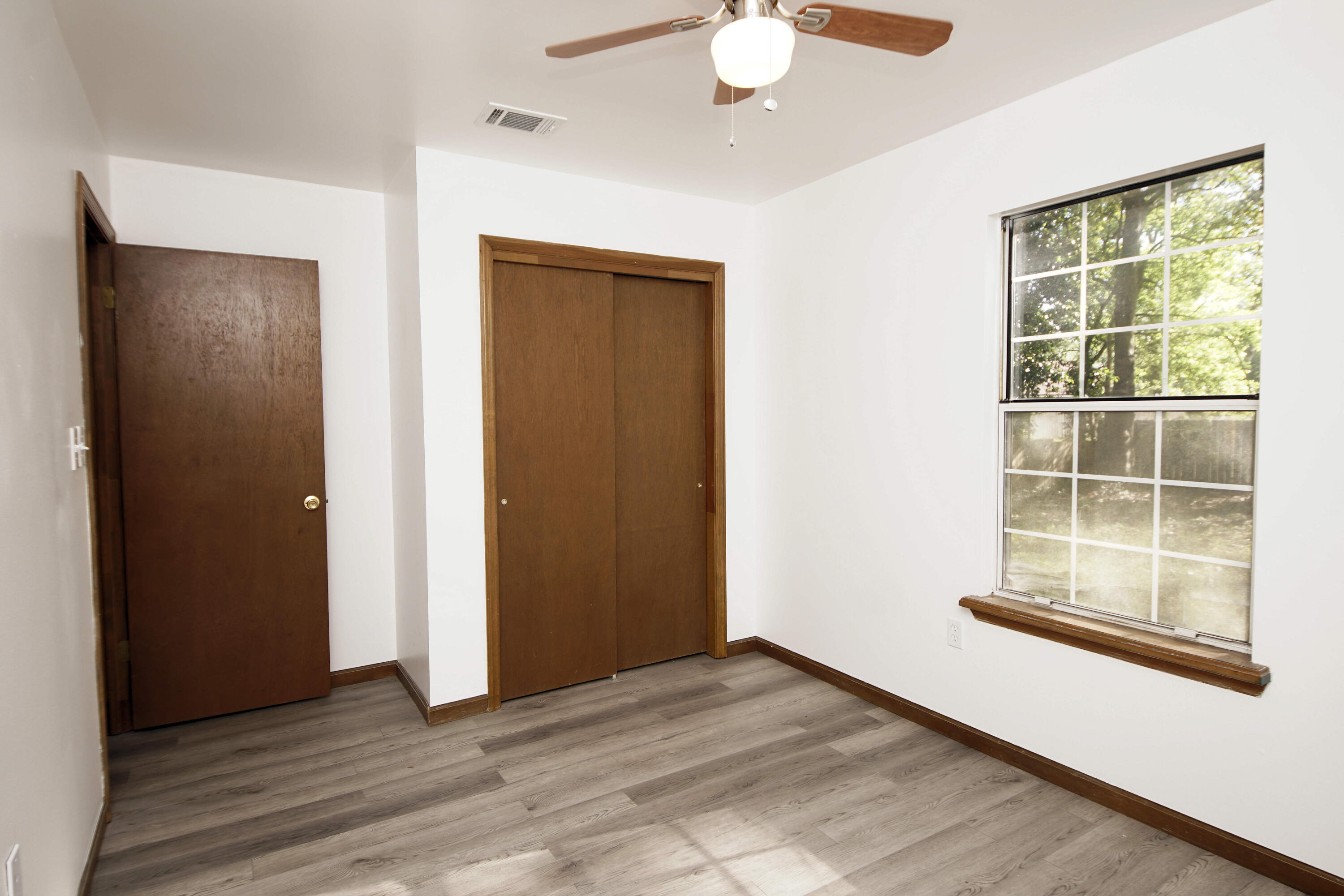 Valparaiso Pinecrest 6 - Residential Lease