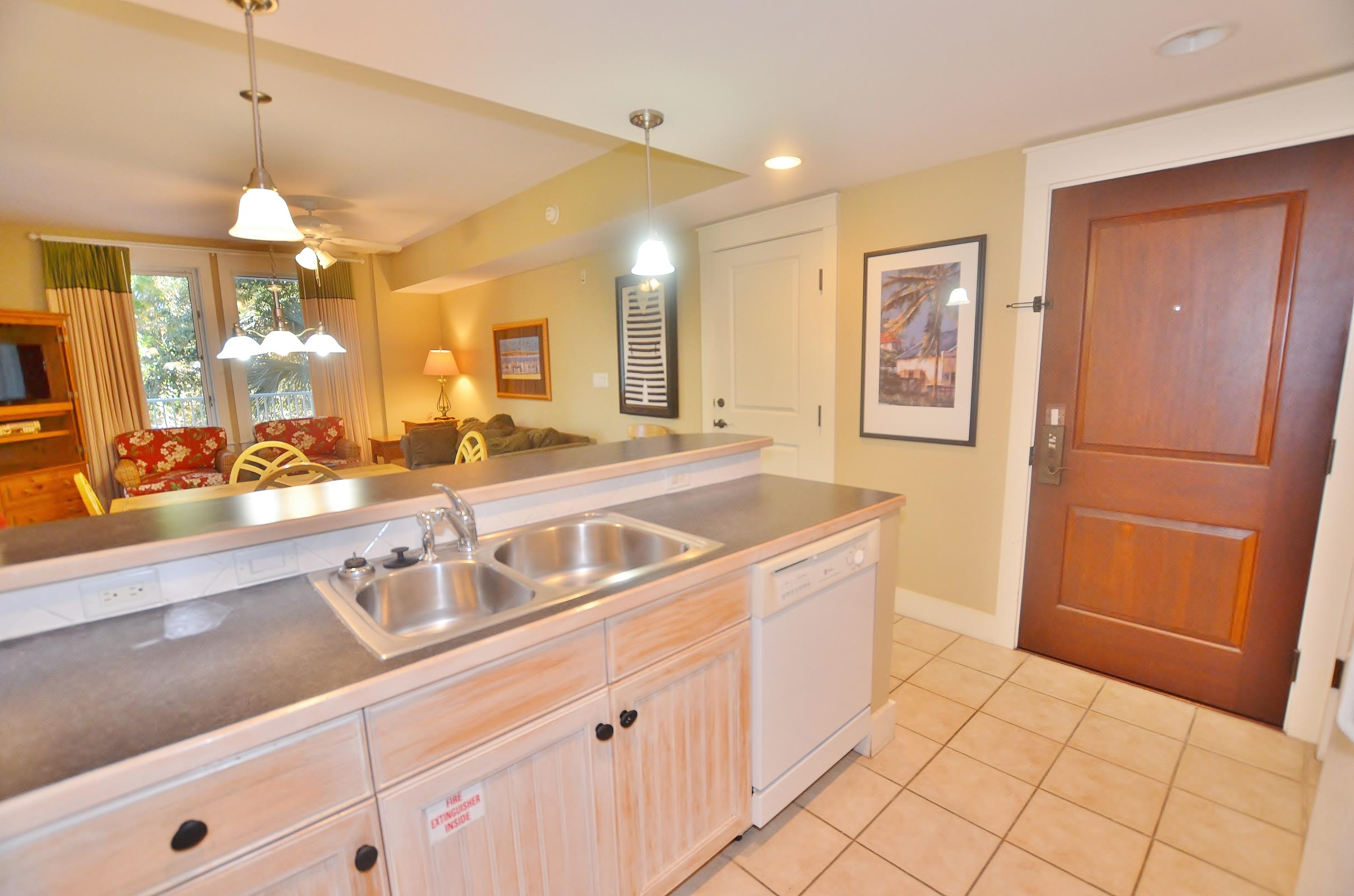 PILOT HOUSE - Residential Lease