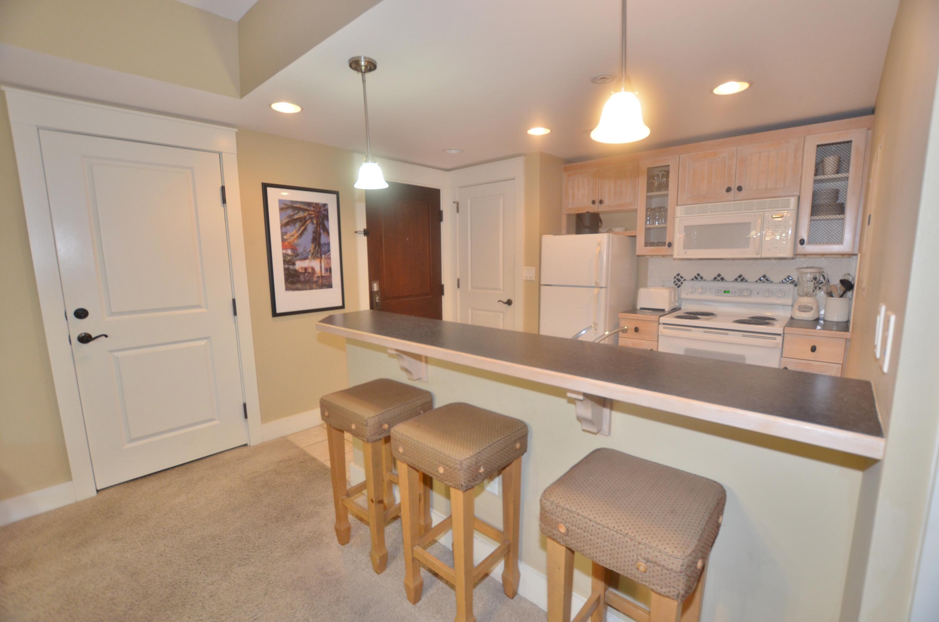 PILOT HOUSE - Residential Lease