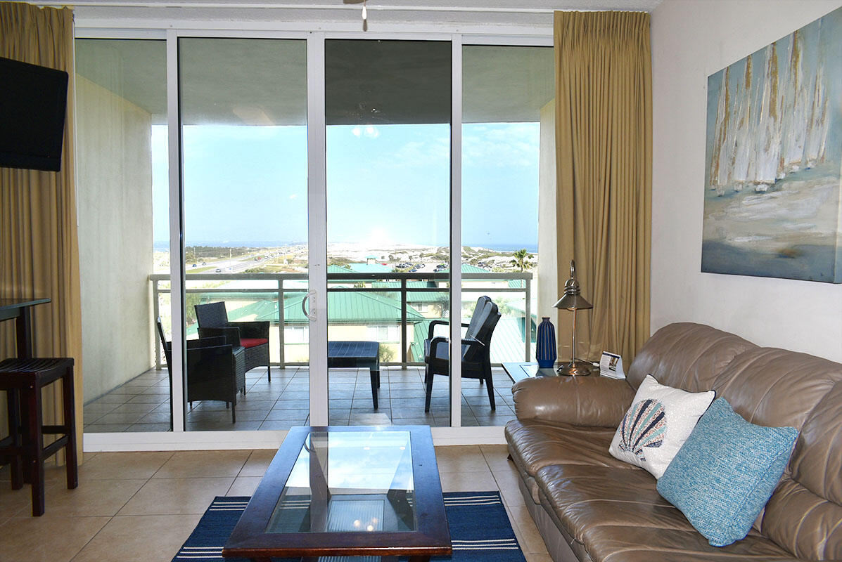 DESTIN WEST BEACH & BAY RESORT - Residential
