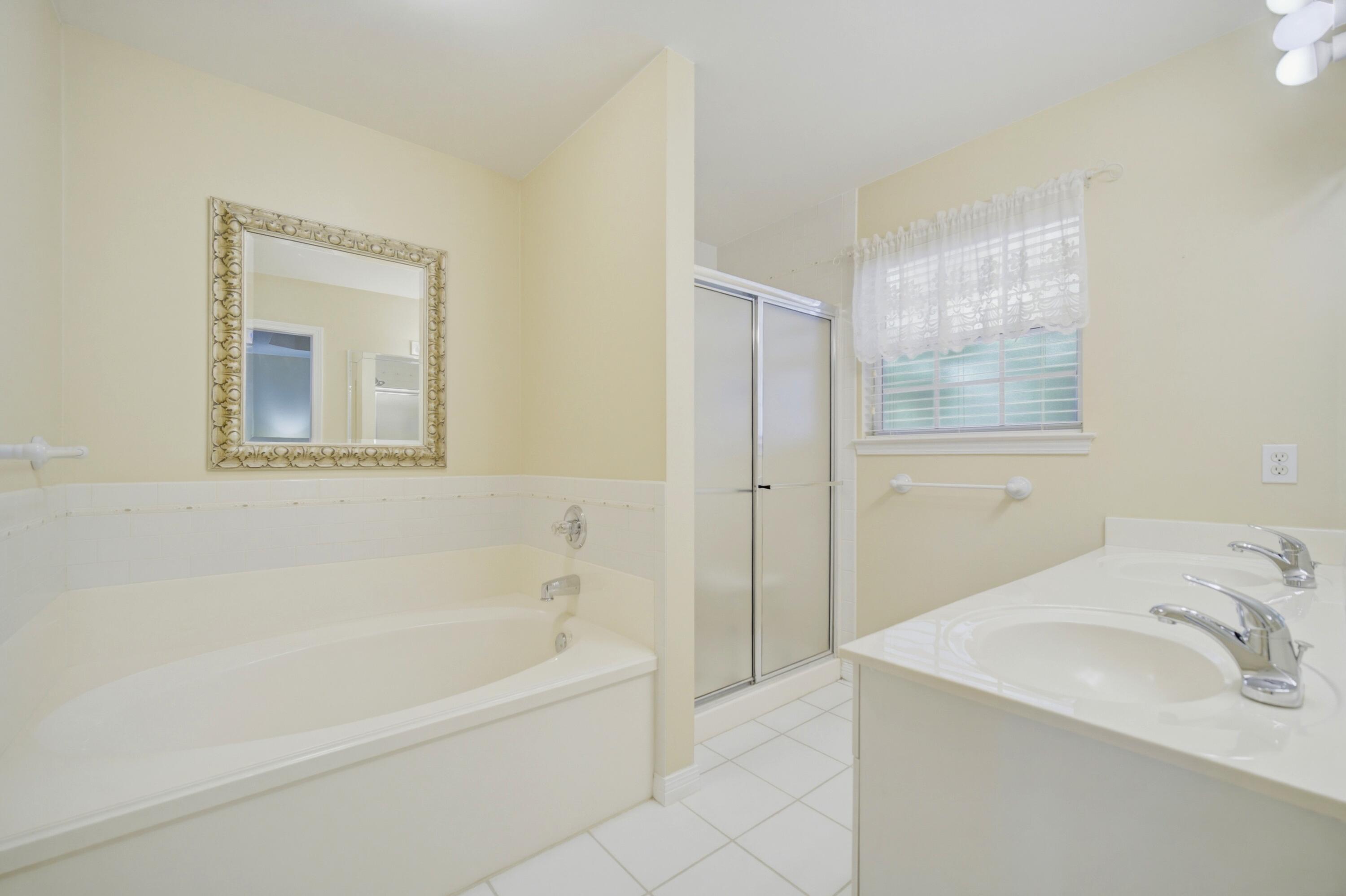 BAYSIDE - Residential