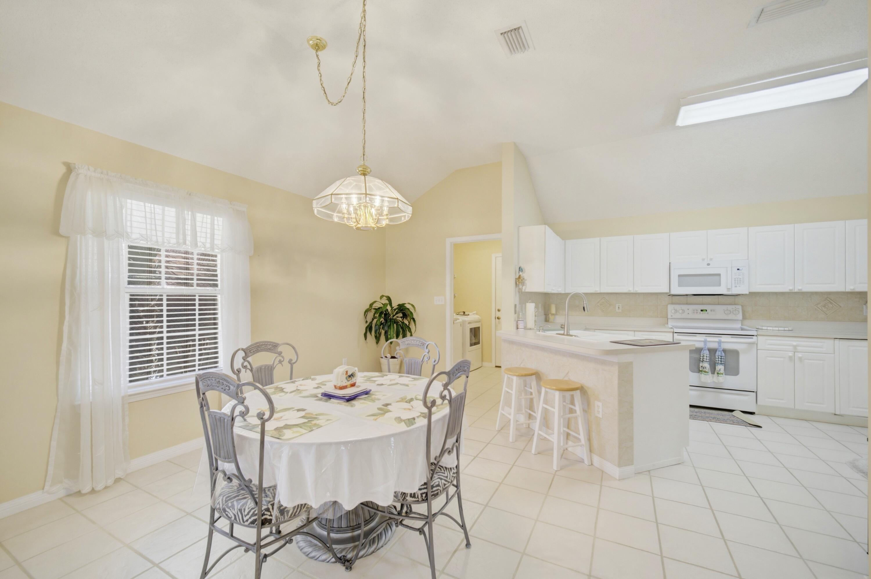 BAYSIDE - Residential