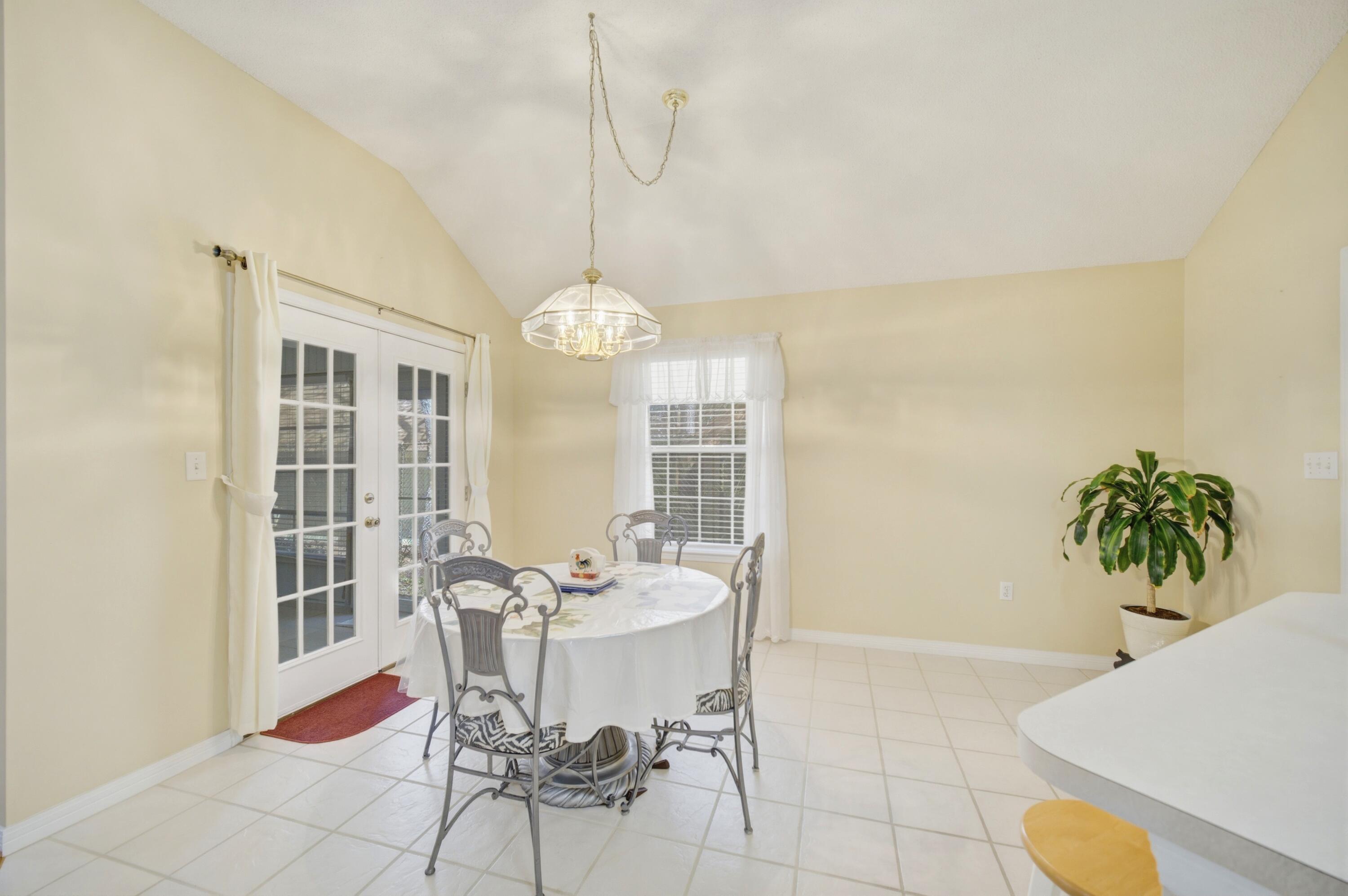 BAYSIDE - Residential
