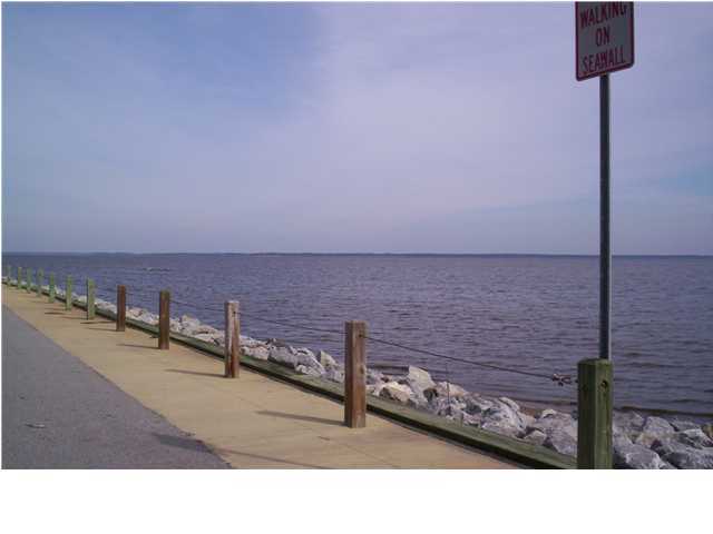 SEA PINES - Land