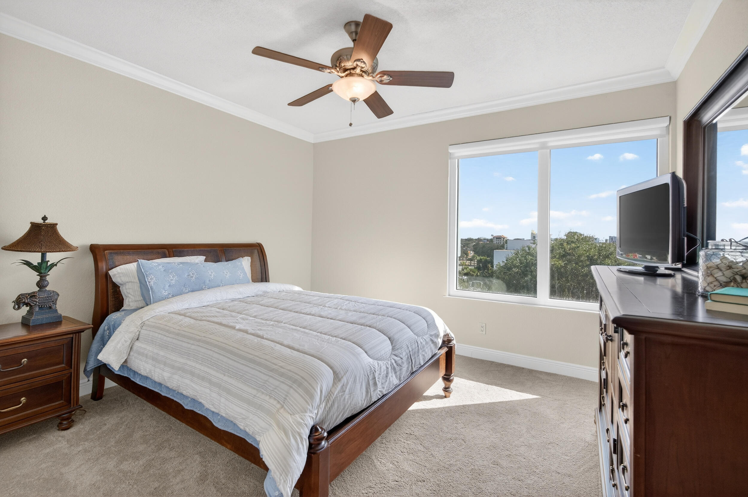 DESTIN YACHT CLUB - Residential