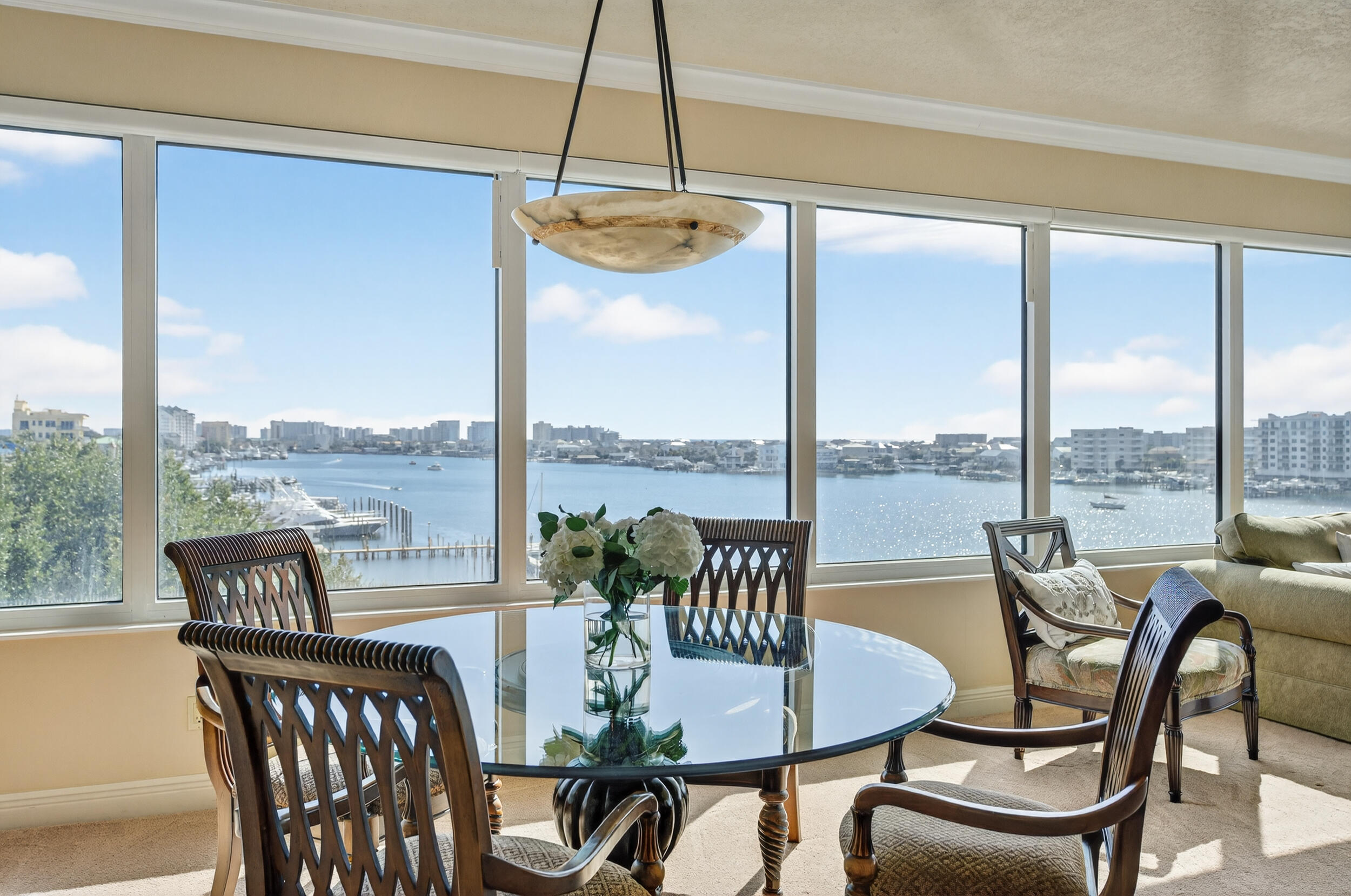 DESTIN YACHT CLUB - Residential